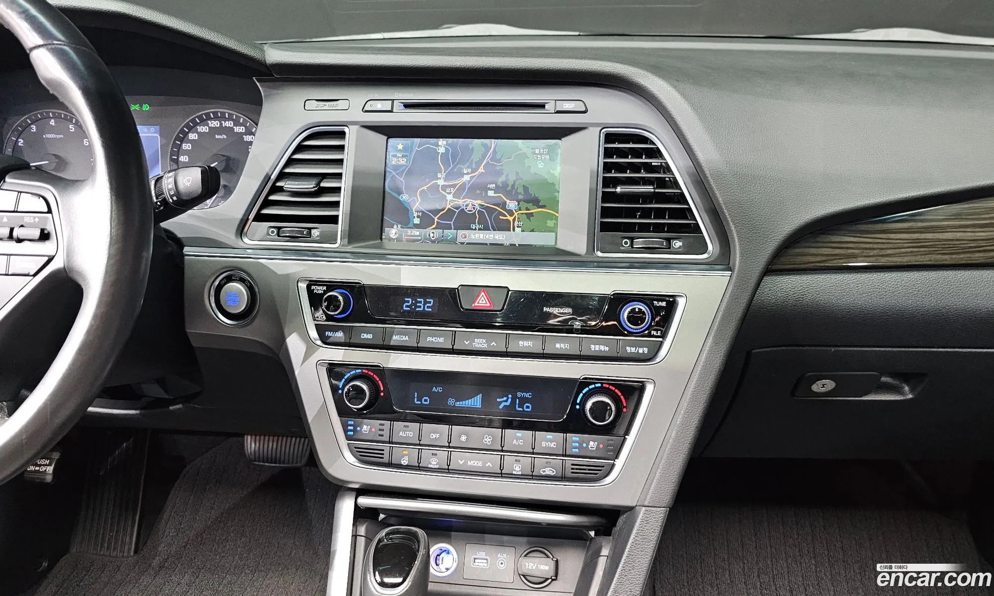 Hyundai LF Sonata 2014 — 3