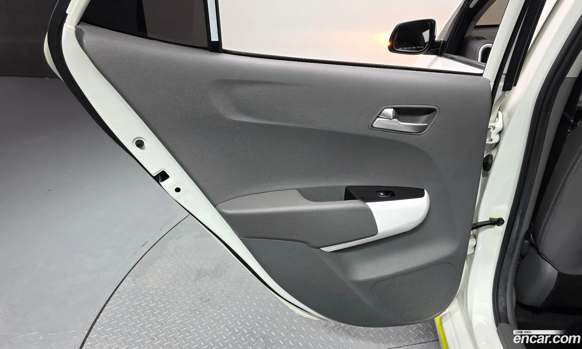 Kia Morning 2017 KNAB5511BHT138109 — 32