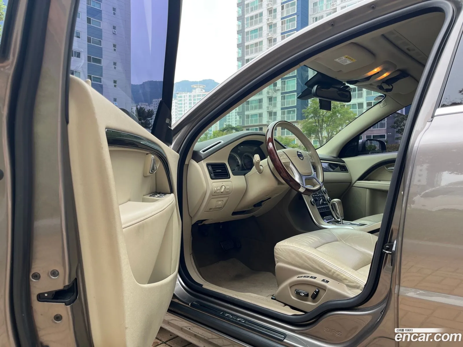 Volvo S80 2010 — 14