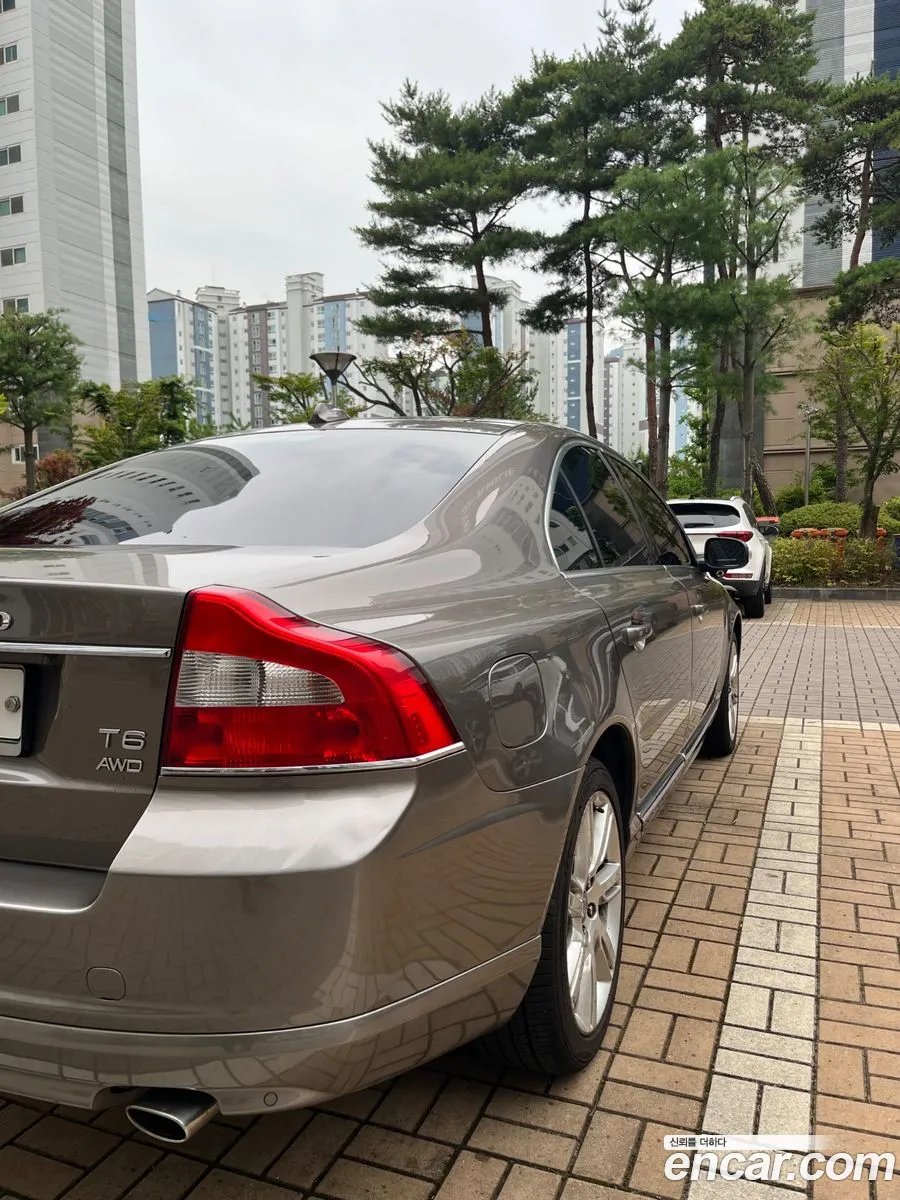 Volvo S80