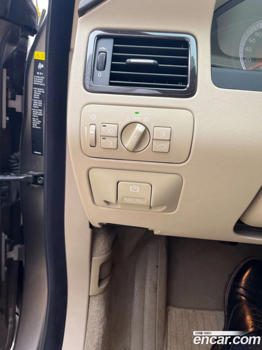 Volvo S80 2010 — 11