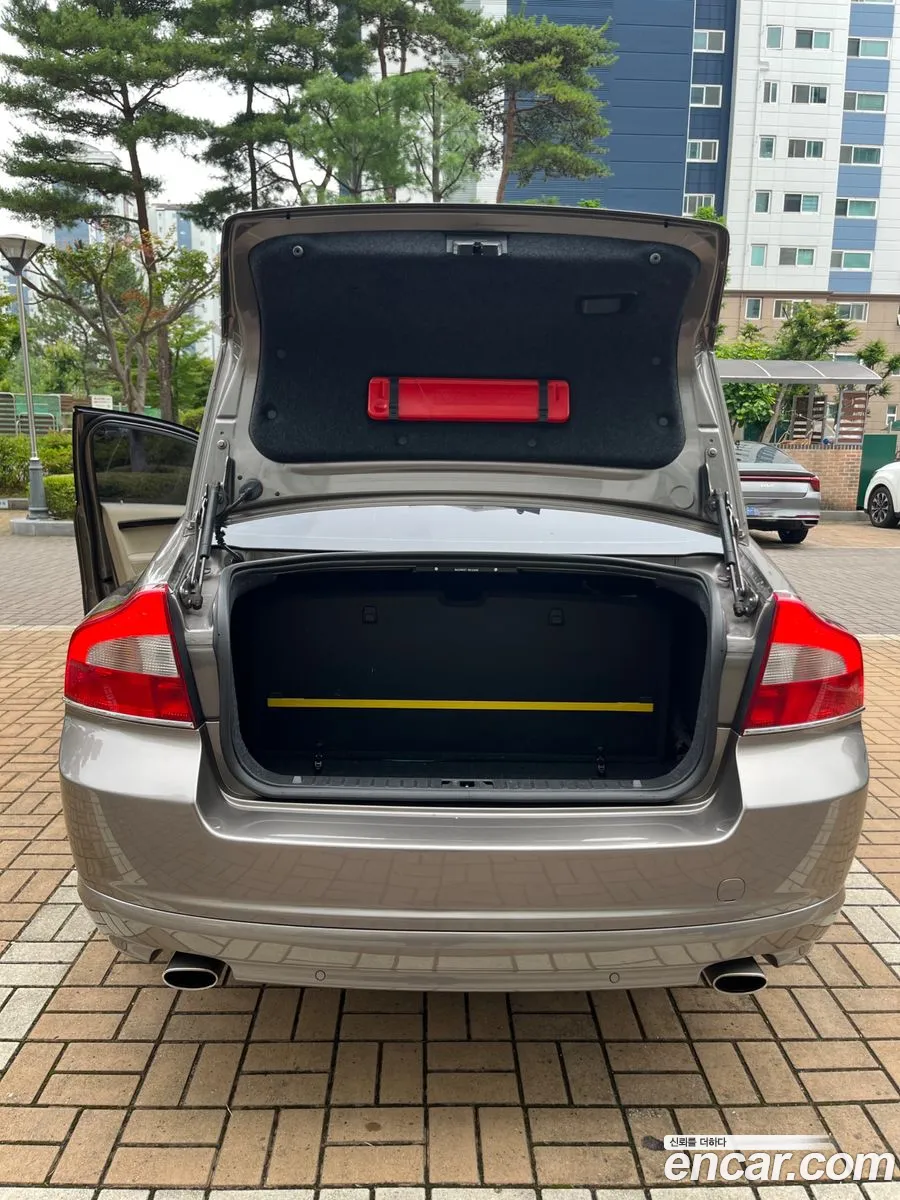 Volvo S80 2010 — 3