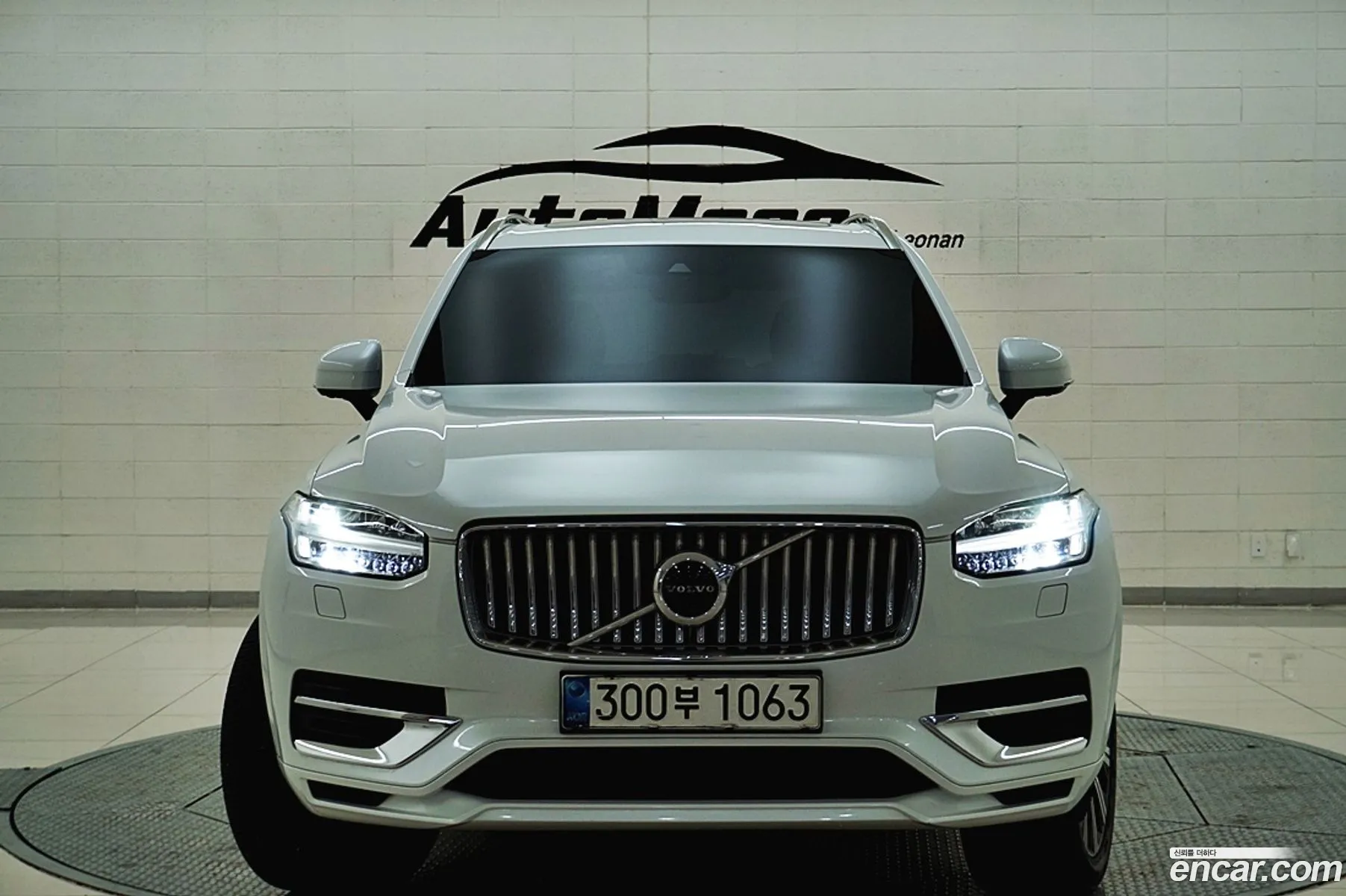 Volvo XC90 2021 — 18