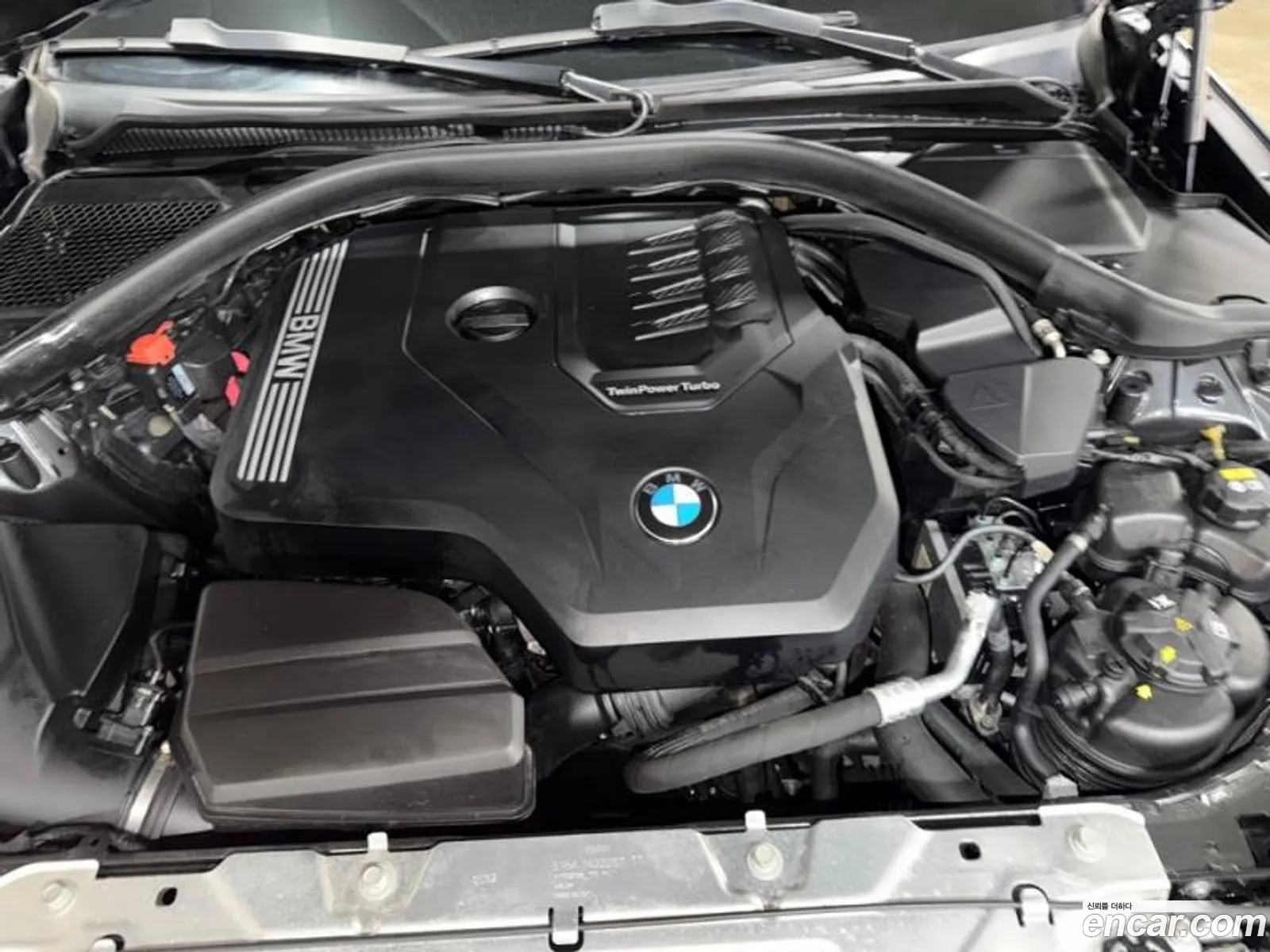 BMW 3 Series 2022 — 18