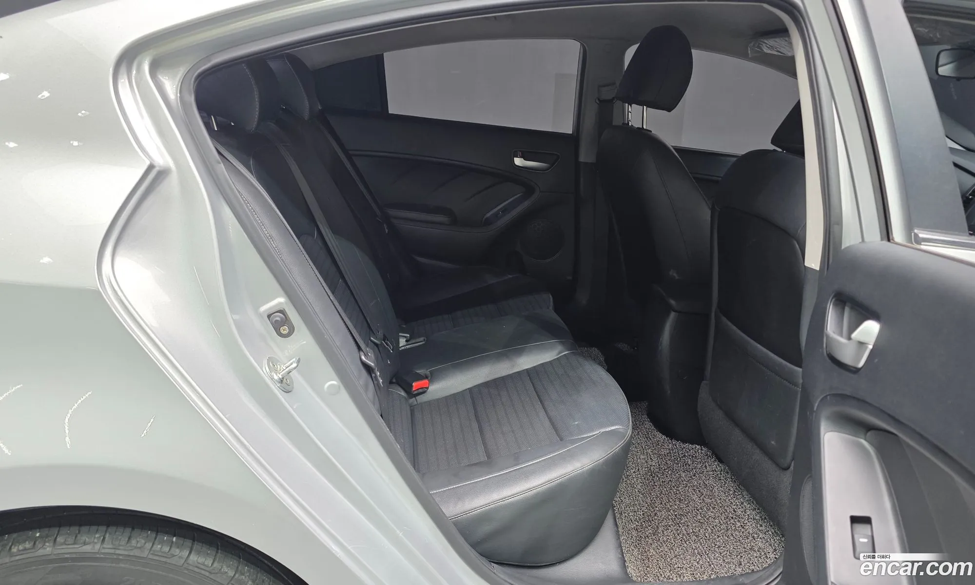 Kia K3 2016 KNAFK412BGA645741 — 19