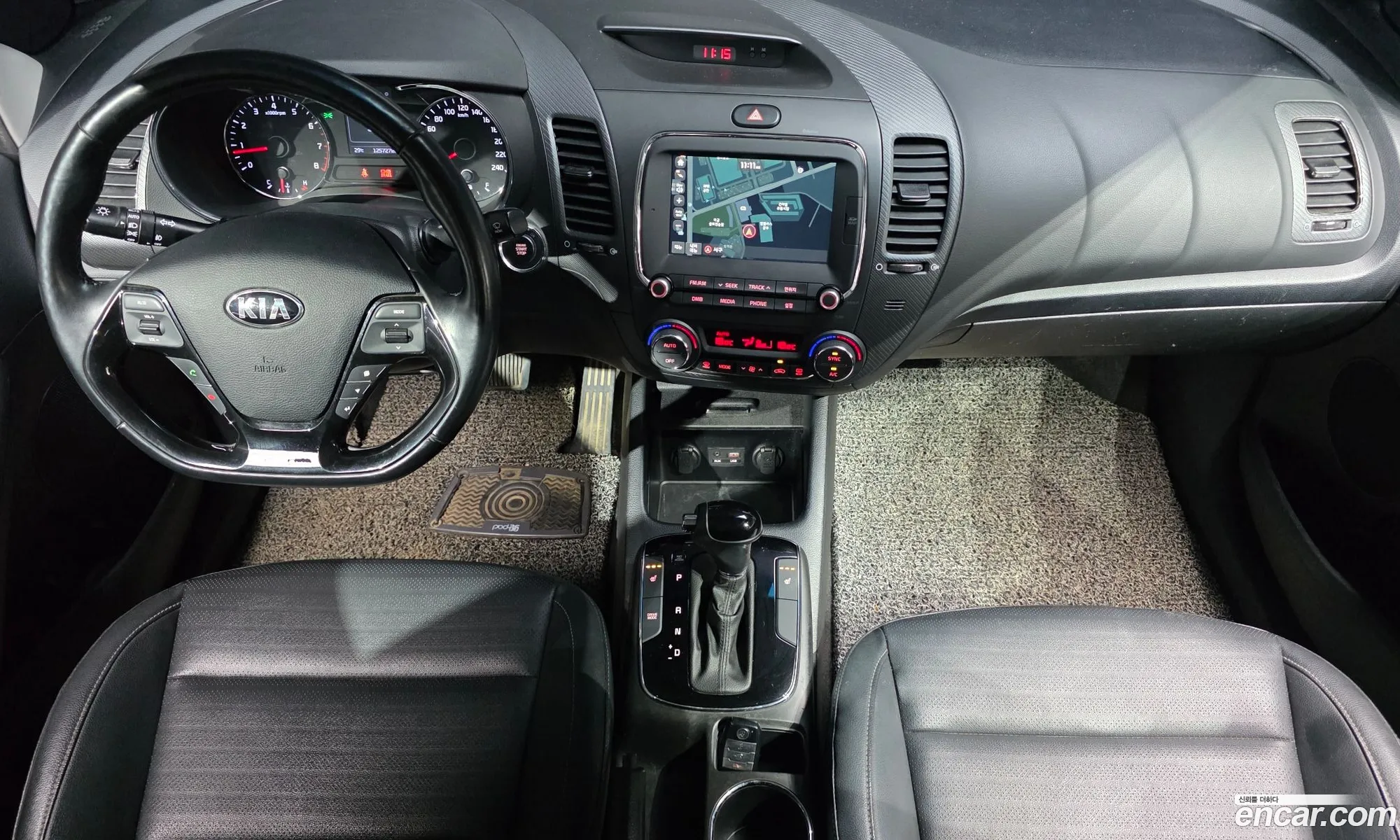 Kia K3 2016 KNAFK412BGA645741 — 12
