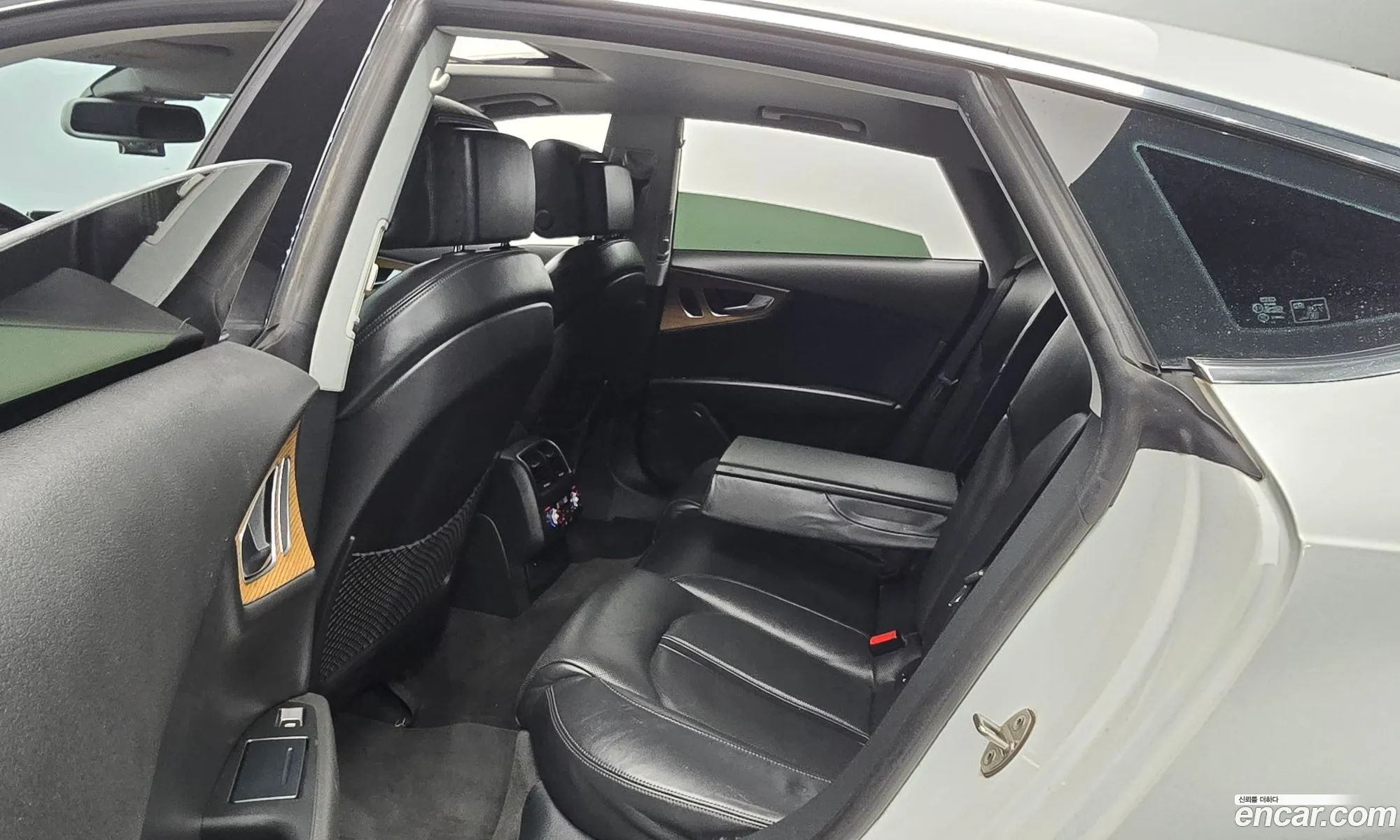 Audi A7 2012 WAUZZZ4G4DN020654 — 7