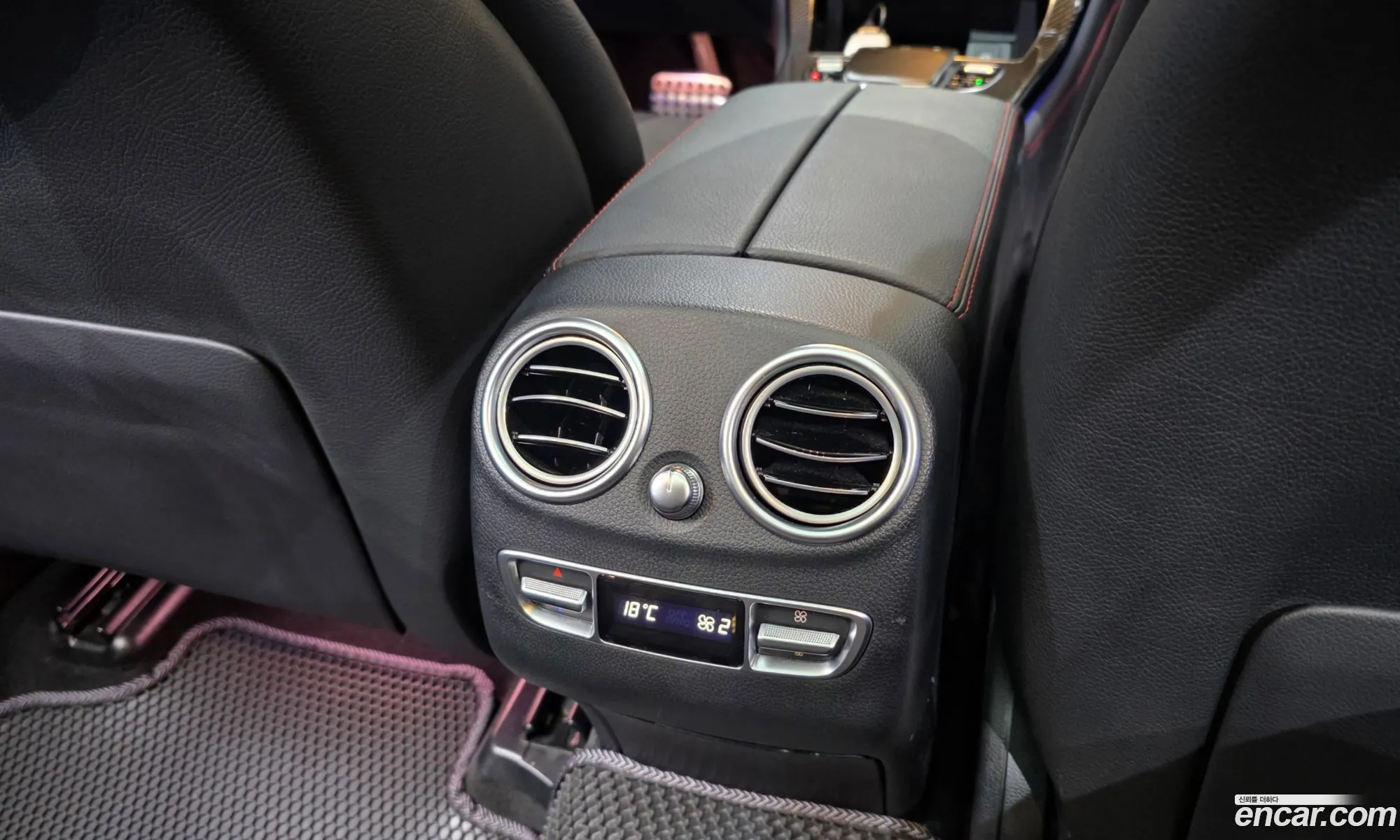 Mercedes-Benz GLC-Class X253 2020 — 12