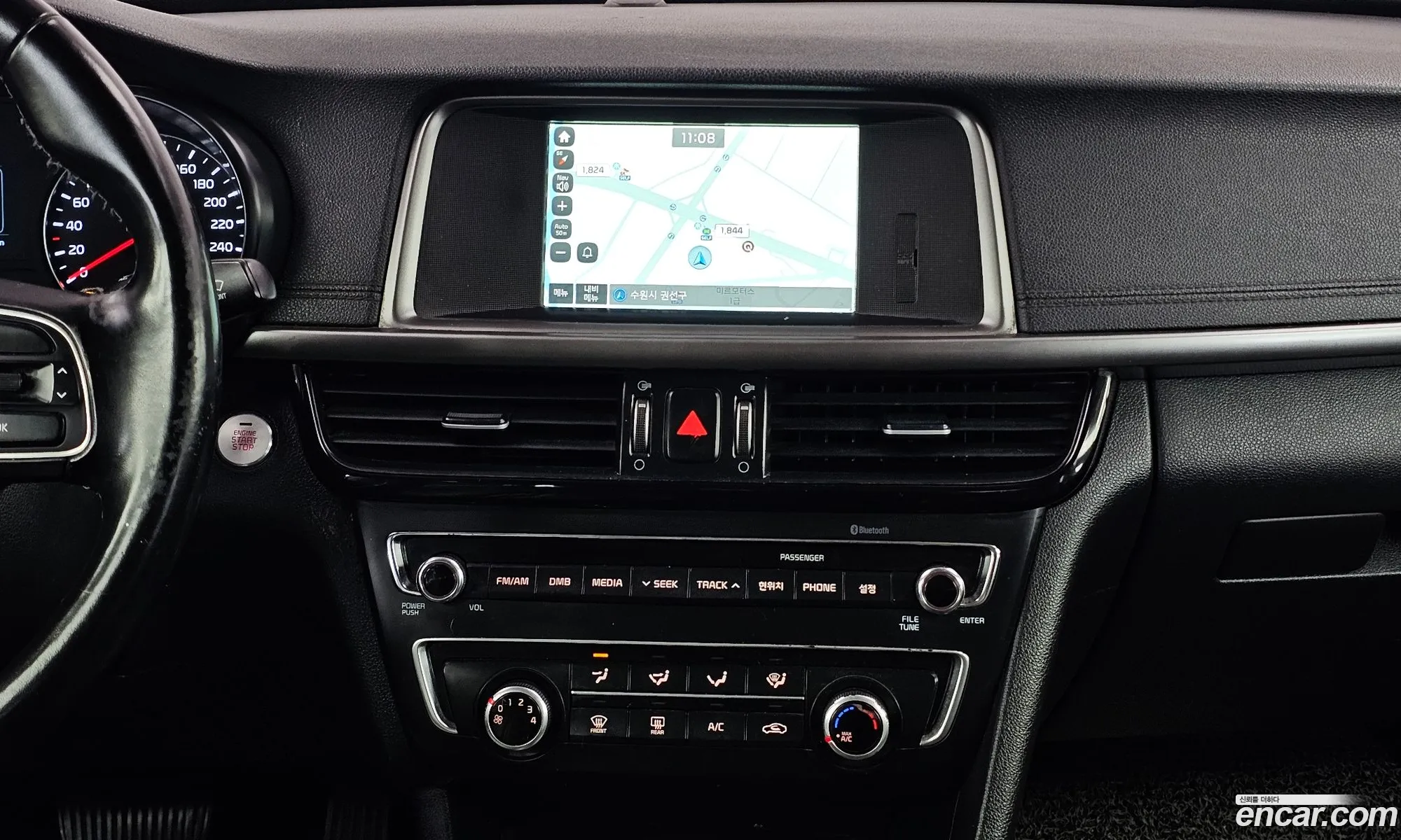 Kia K5 2016 KNAGT416BHA114640 — 8