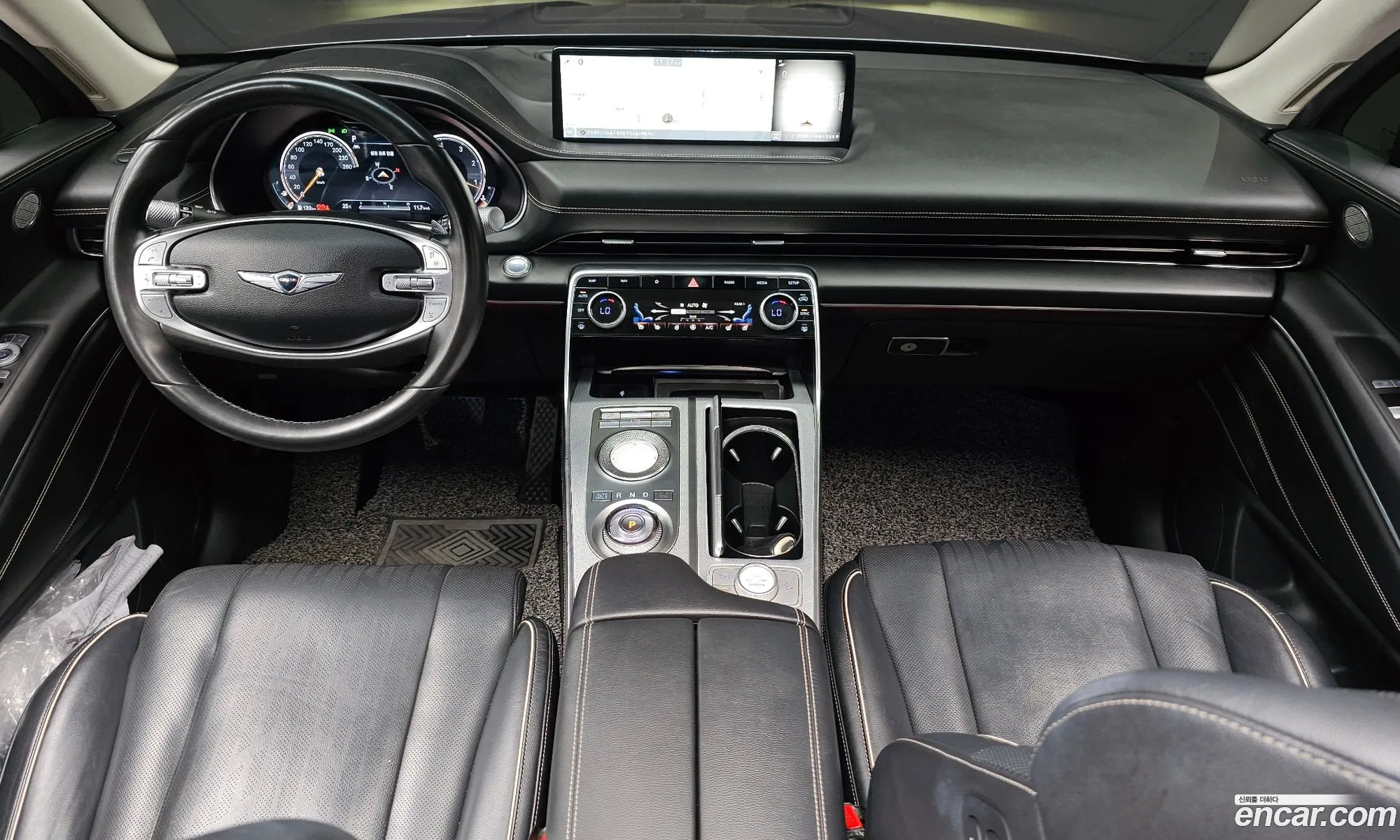 Genesis GV80 2020 KMTHB81DDLU025741 — 8