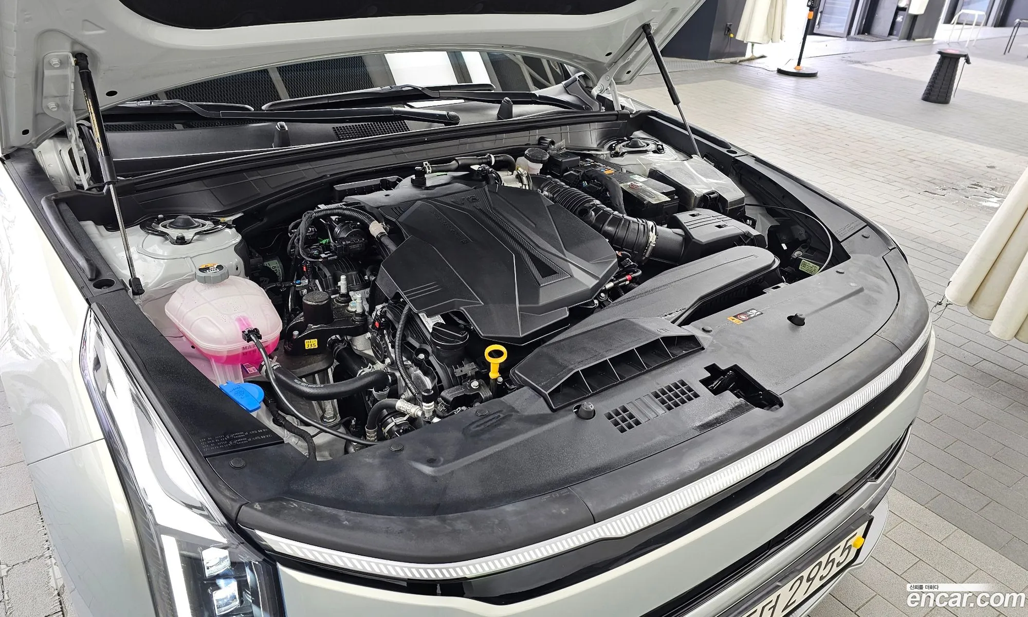 Kia K8 2026 KNAM741FBTA090872 — 18