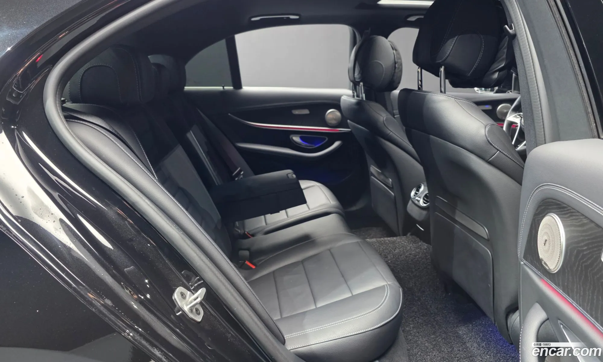 Mercedes-Benz E-Class W213 2022 — 10