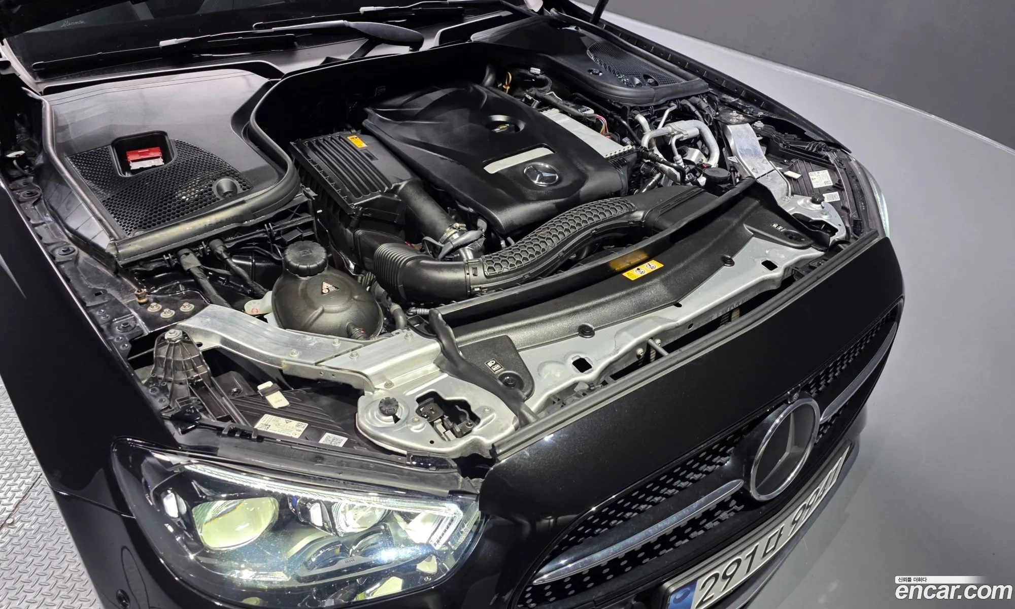 Mercedes-Benz E-Class W213 2022 — 31