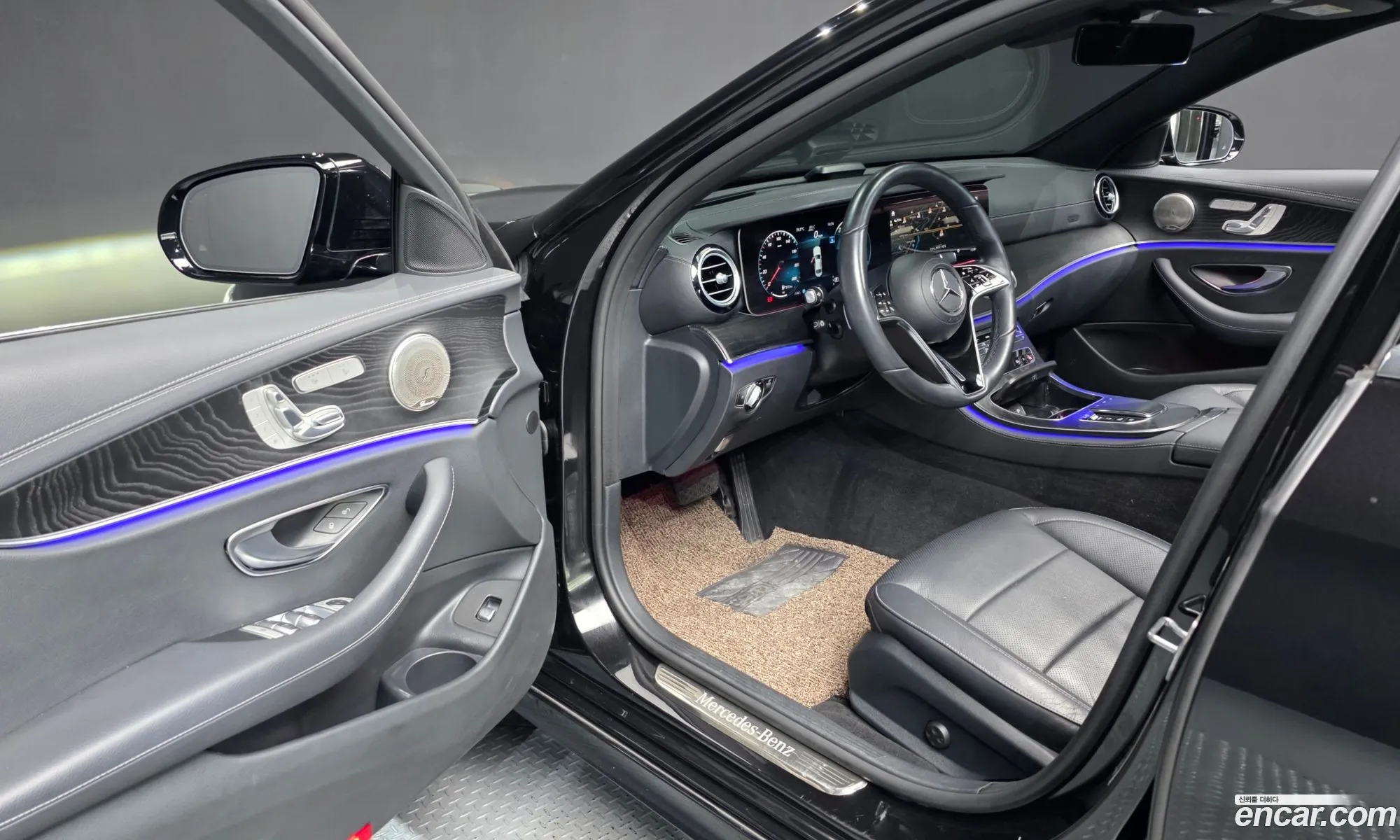 Mercedes-Benz E-Class W213 2022 — 15