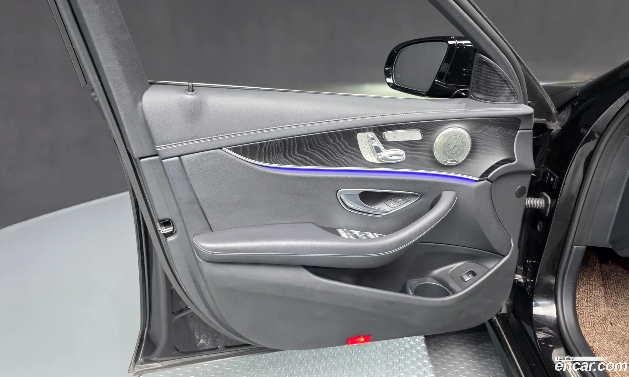 Mercedes-Benz E-Class W213 2022 — 6