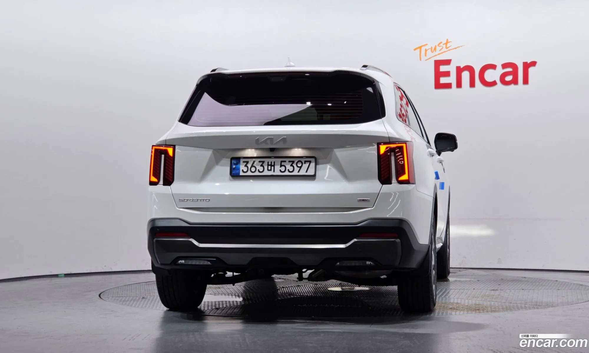 Kia Sorento 2024 KNARH81GBRA299840 — 23