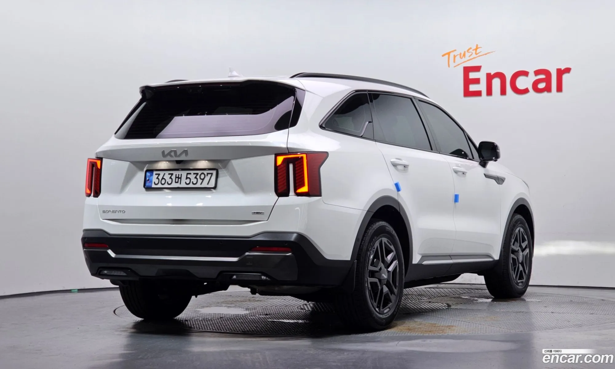 Kia Sorento 2024 KNARH81GBRA299840 — 16