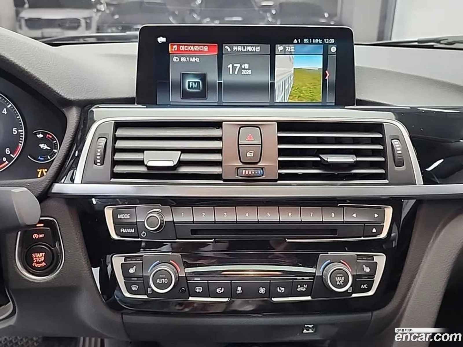 BMW 3 Series 2018 — 7