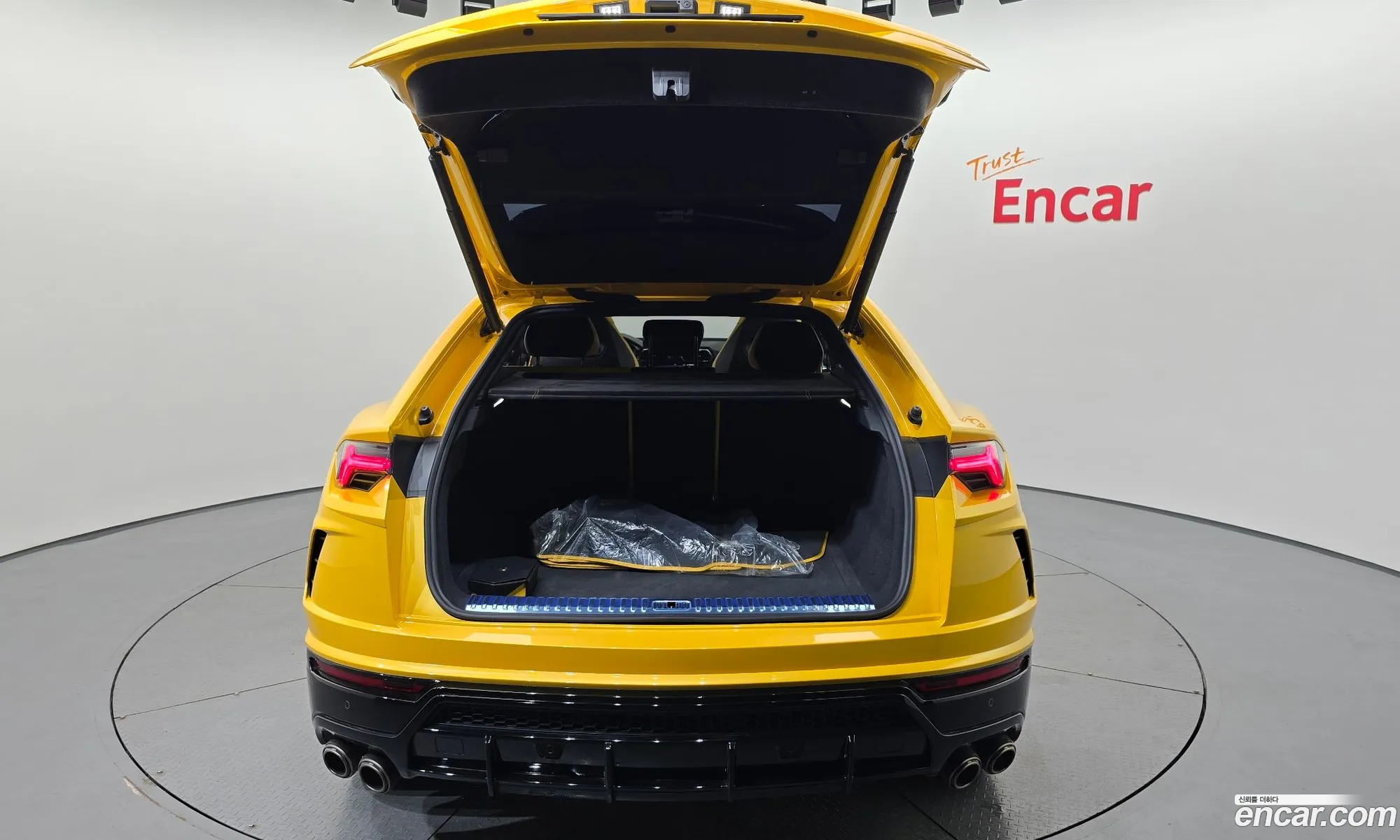 Lamborghini Urus 2022 — 13
