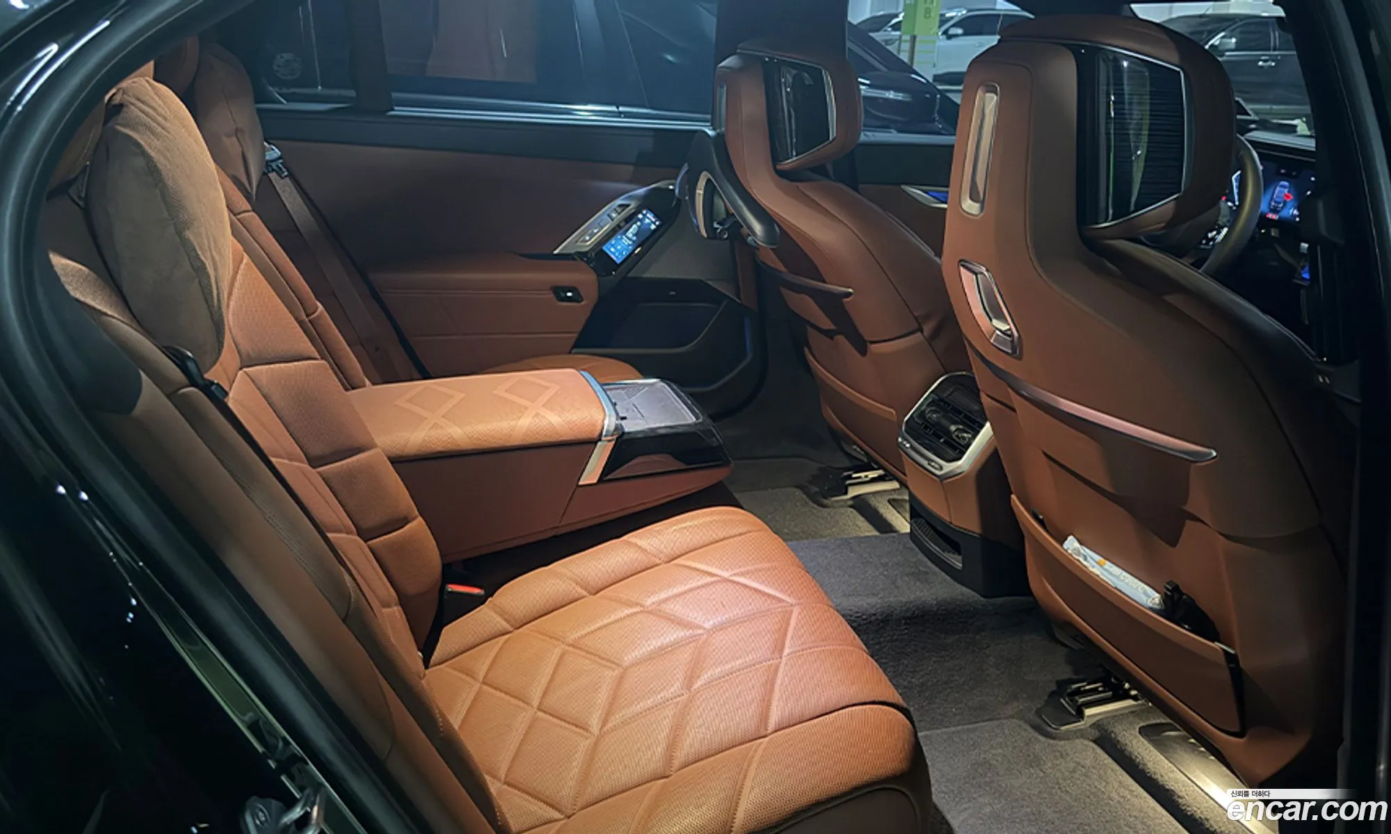 BMW 7 Series 2025 — 10