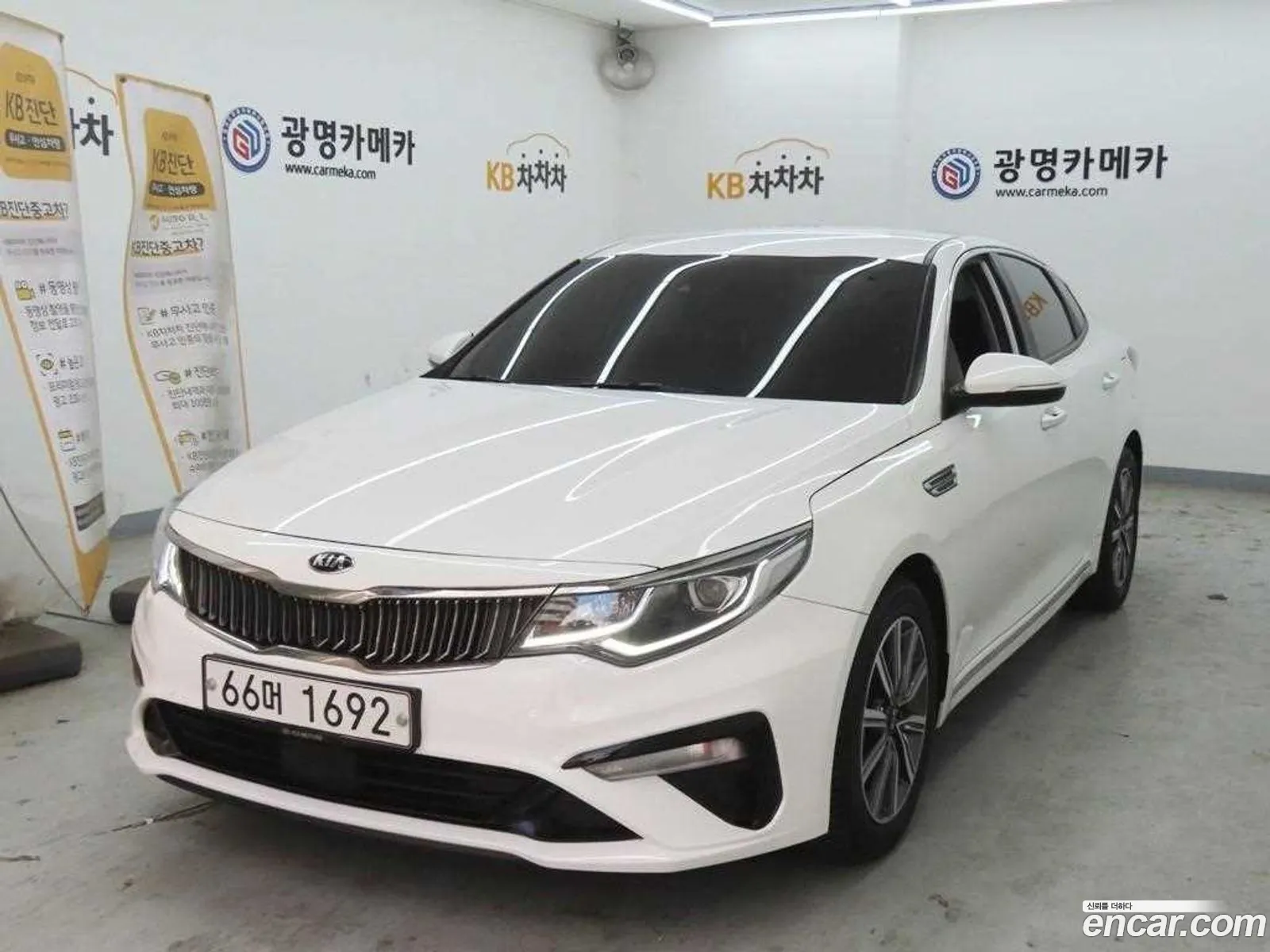 Kia K5 2019 — 20