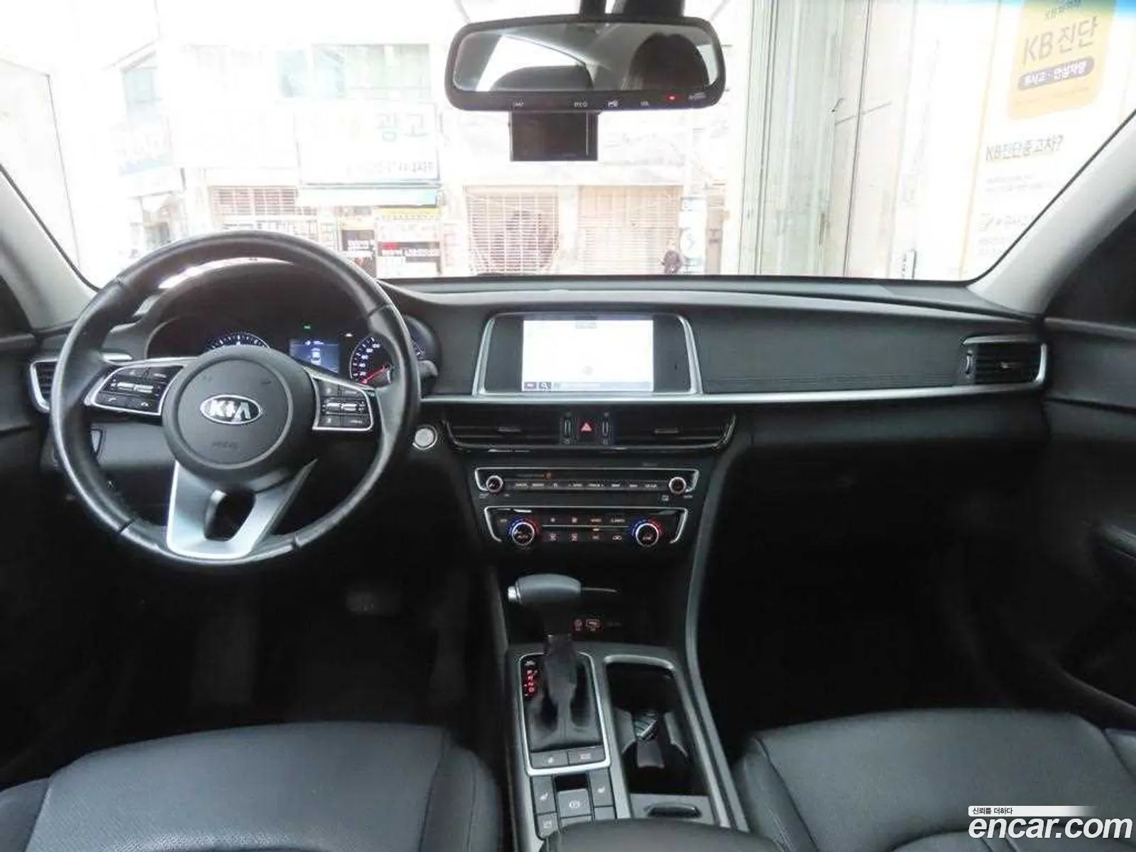Kia K5 2019 — 9