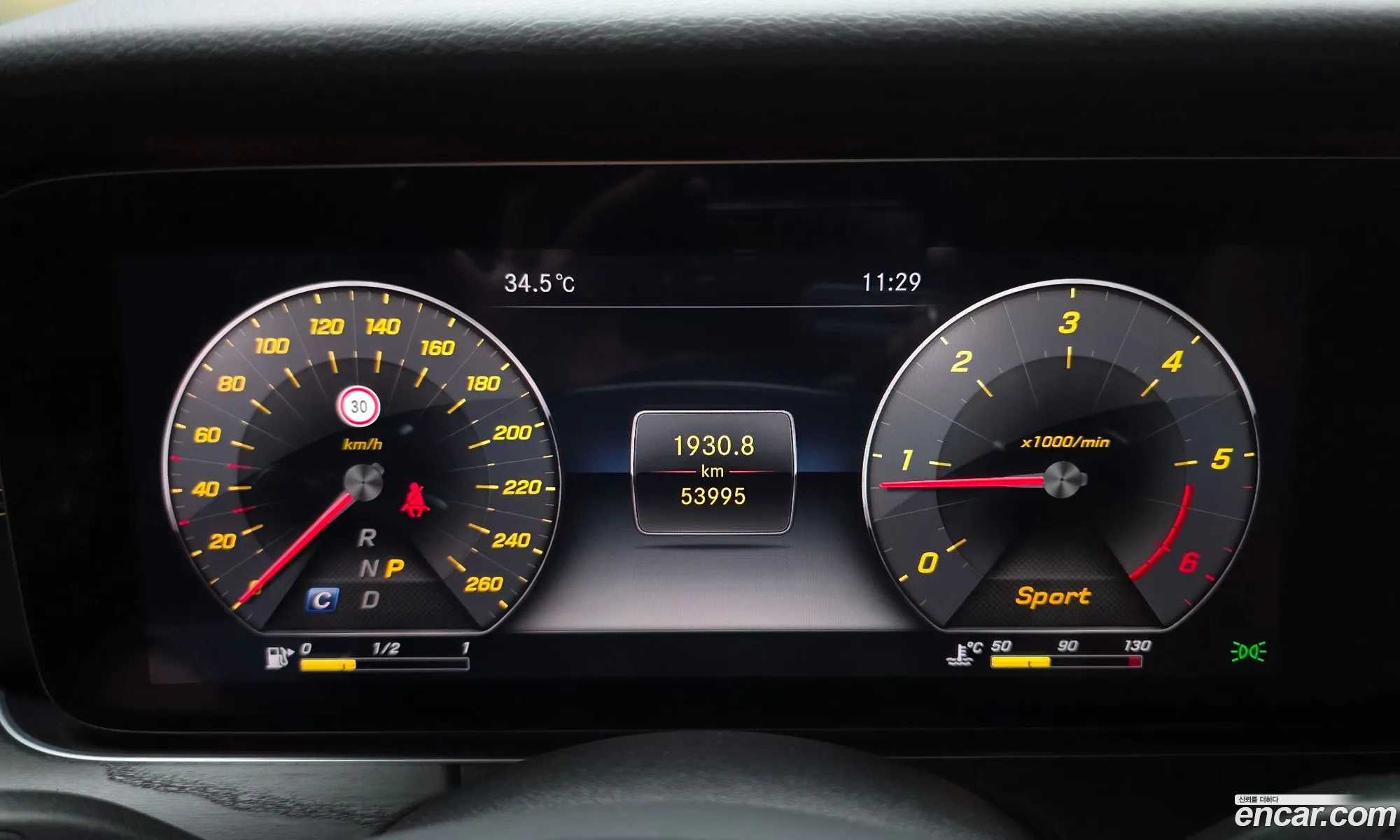 Mercedes-Benz E-Class W213 2018 WDD1J1EB3JF048579 — 3