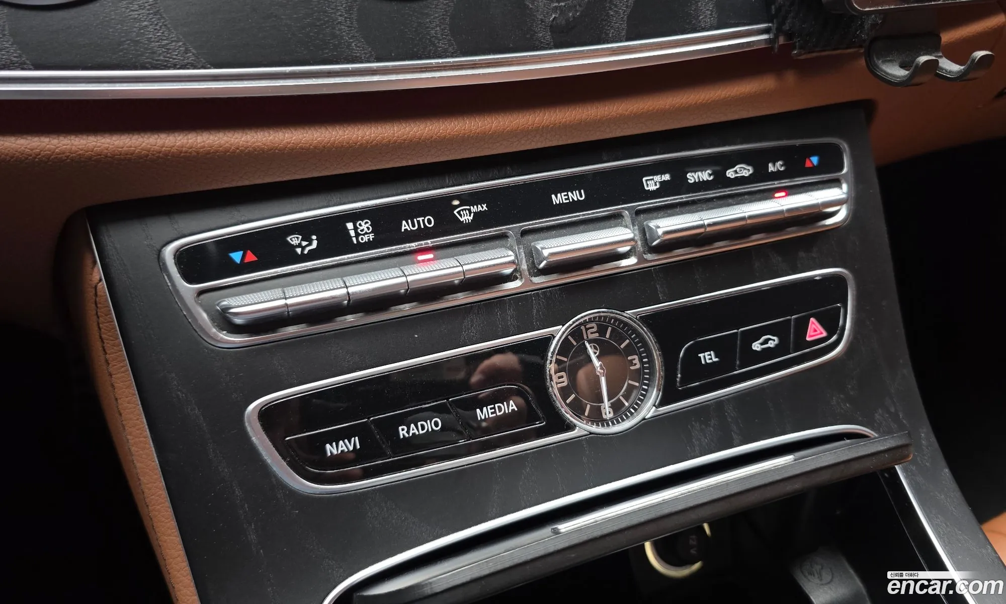 Mercedes-Benz E-Class W213 2018 WDD1J1EB3JF048579 — 31