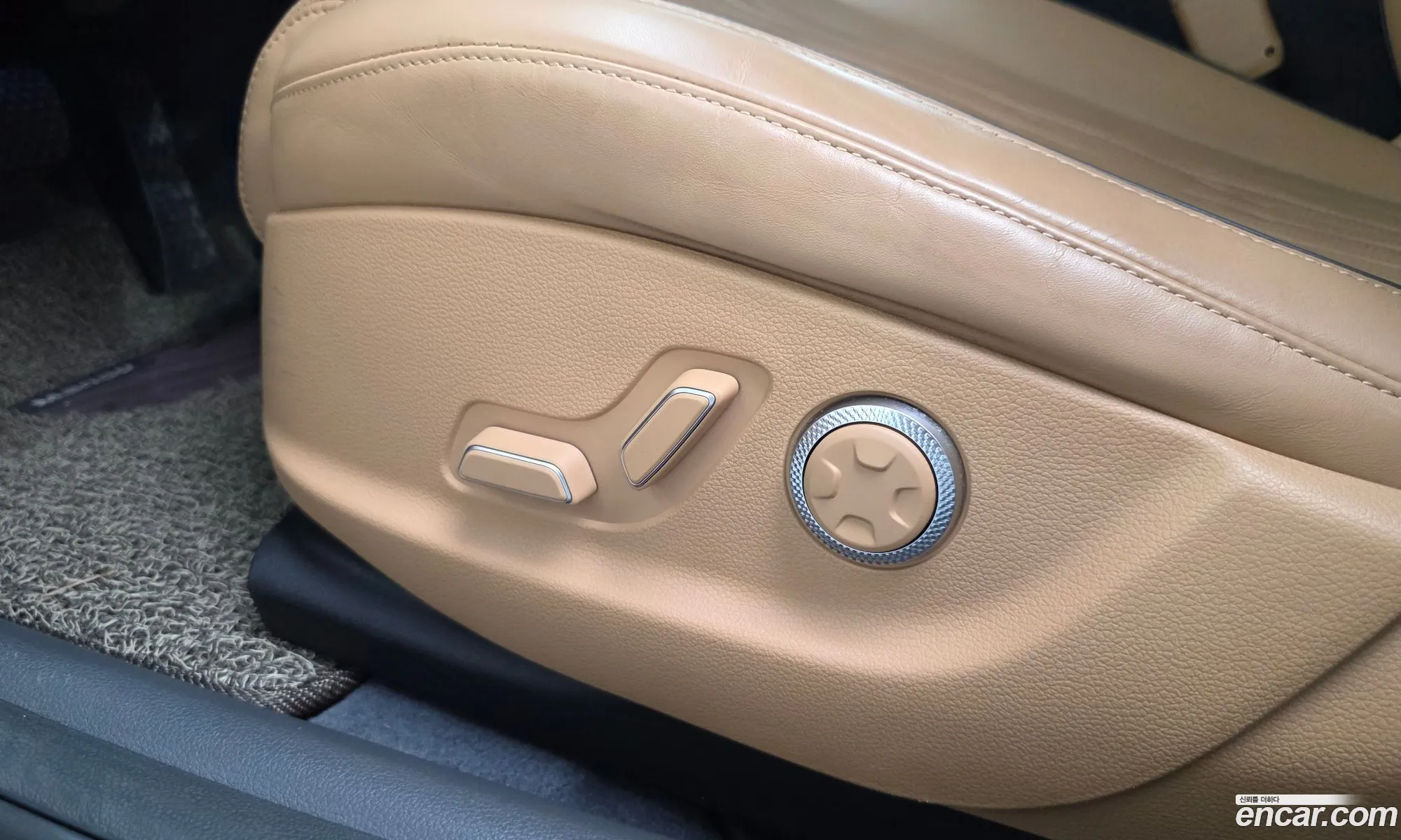 Genesis G80 2021 KMTGB41CBNU095826 — 18