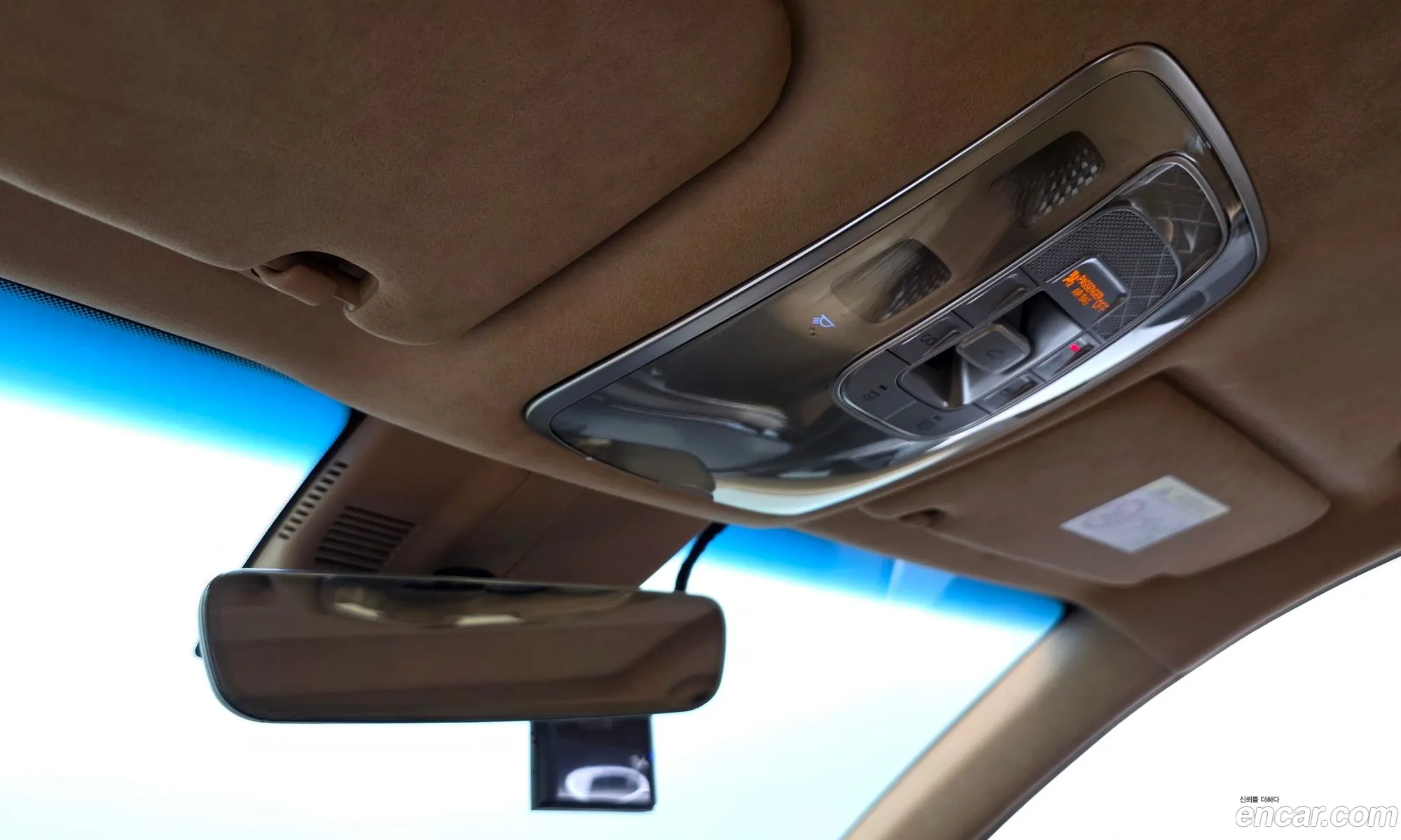 Genesis G80 2021 KMTGB41CBNU095826 — 7