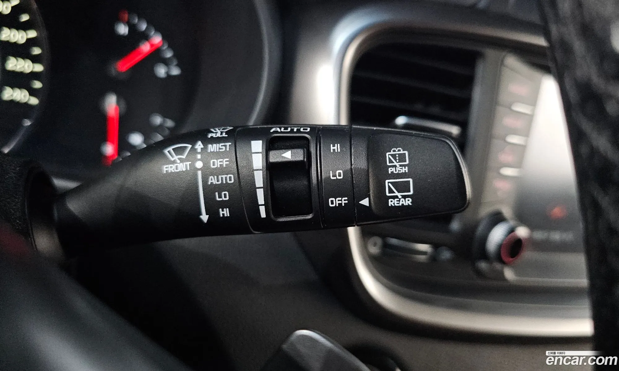 Kia Sorento 2018 KNAPK81BDKA528818 — 29