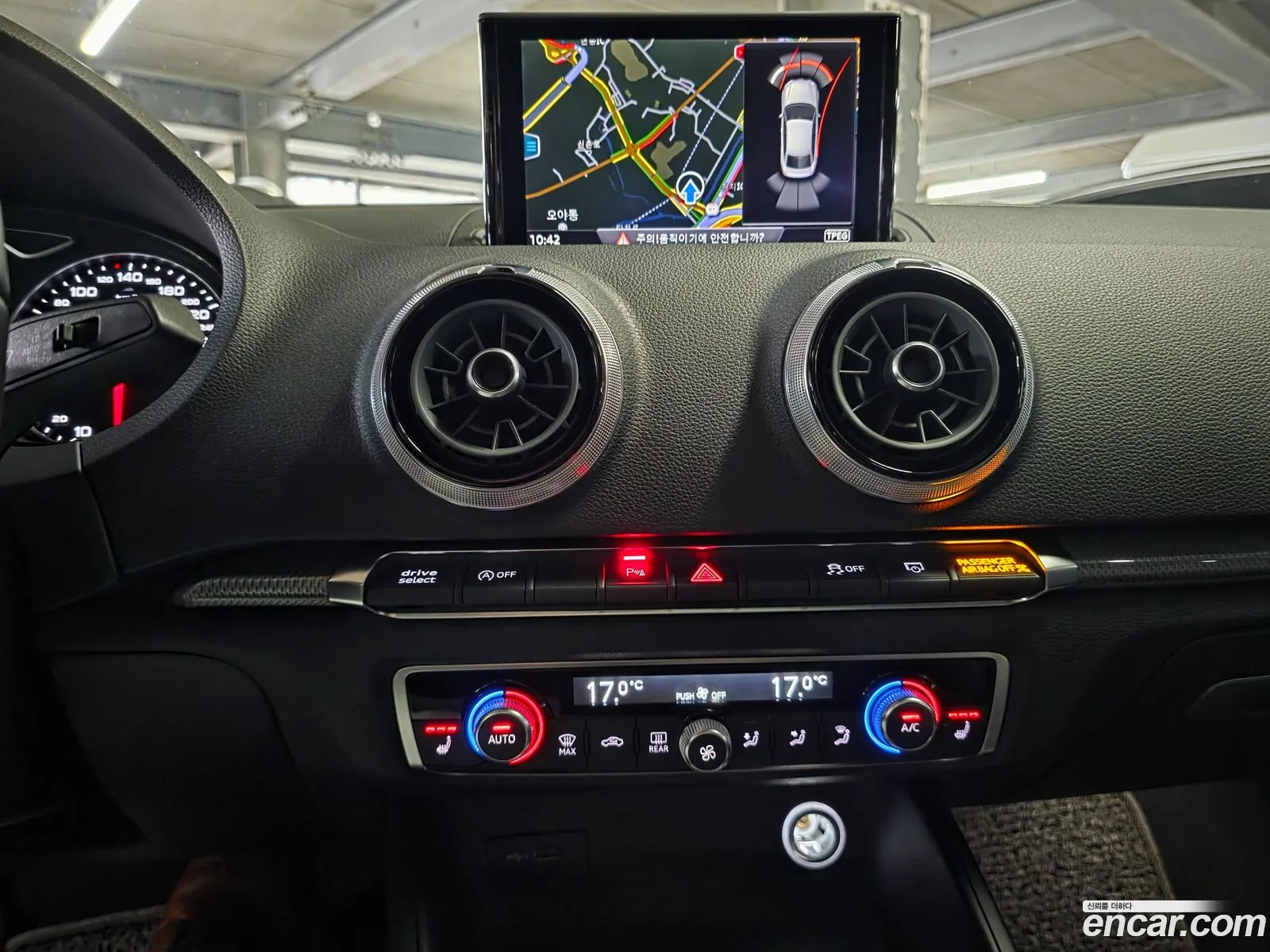 Audi A3 2018 — 17