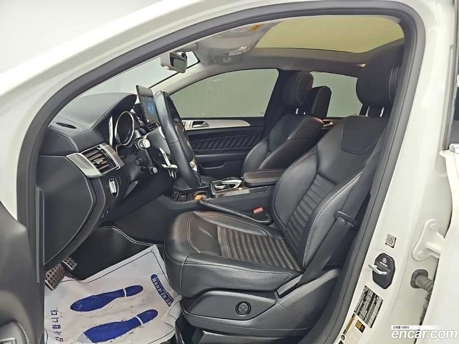 Mercedes-Benz GLE-Class W166 2016 — 18