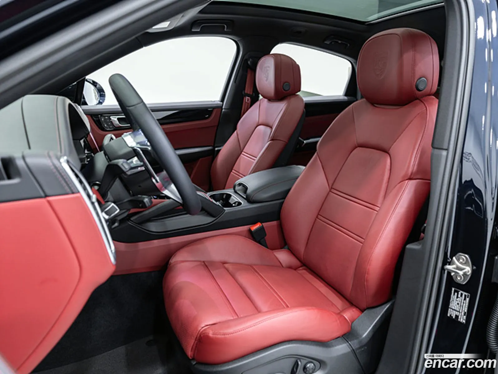 Porsche Cayenne 2022 — 18