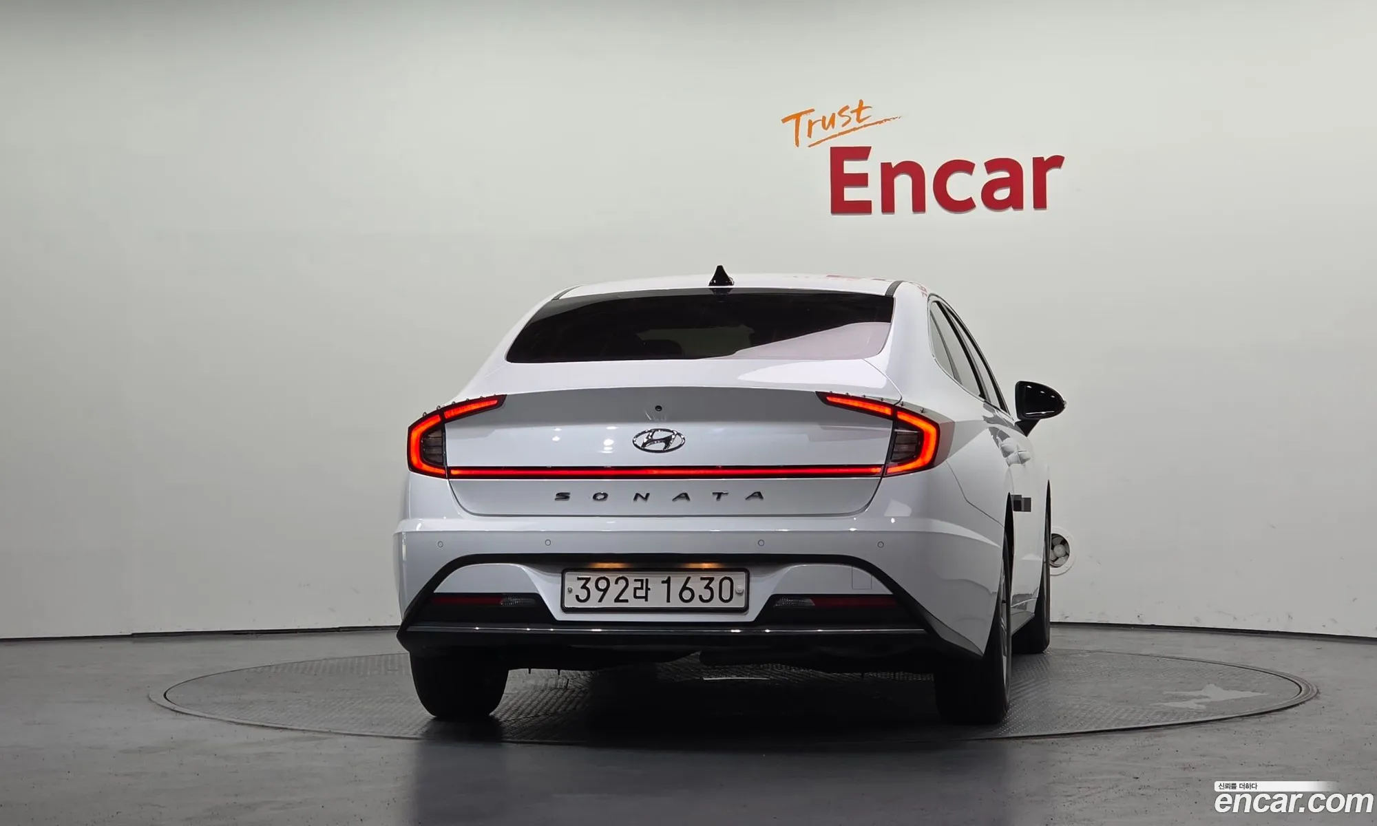 Hyundai Sonata 2020 KMHL141EBLA088566 — 31