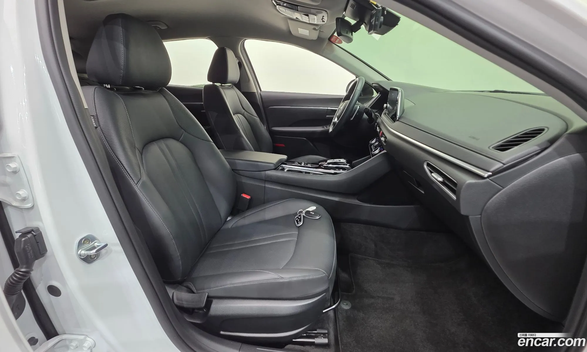 Hyundai Sonata 2020 KMHL141EBLA088566 — 16