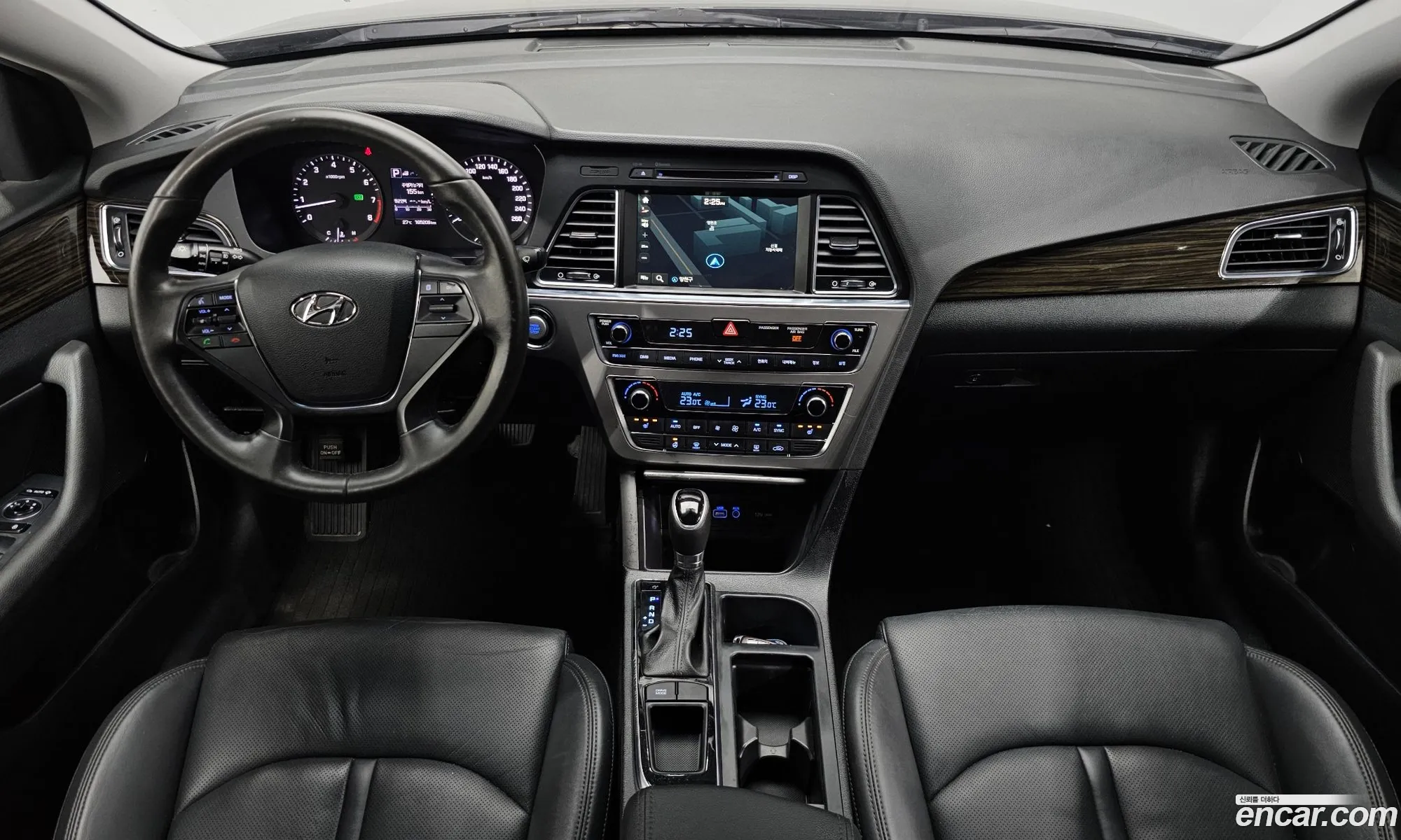 Hyundai LF Sonata 2016 KMHE341CBHA286817 — 7