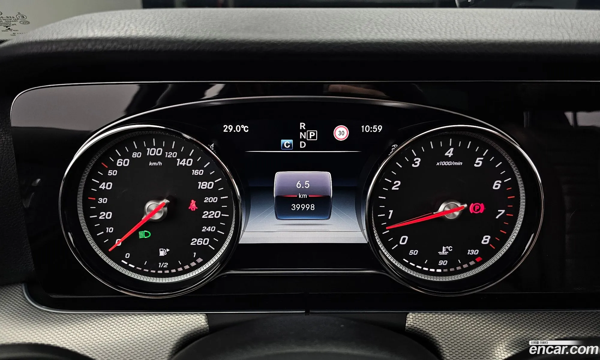 Mercedes-Benz E-Class W213 2018 — 27