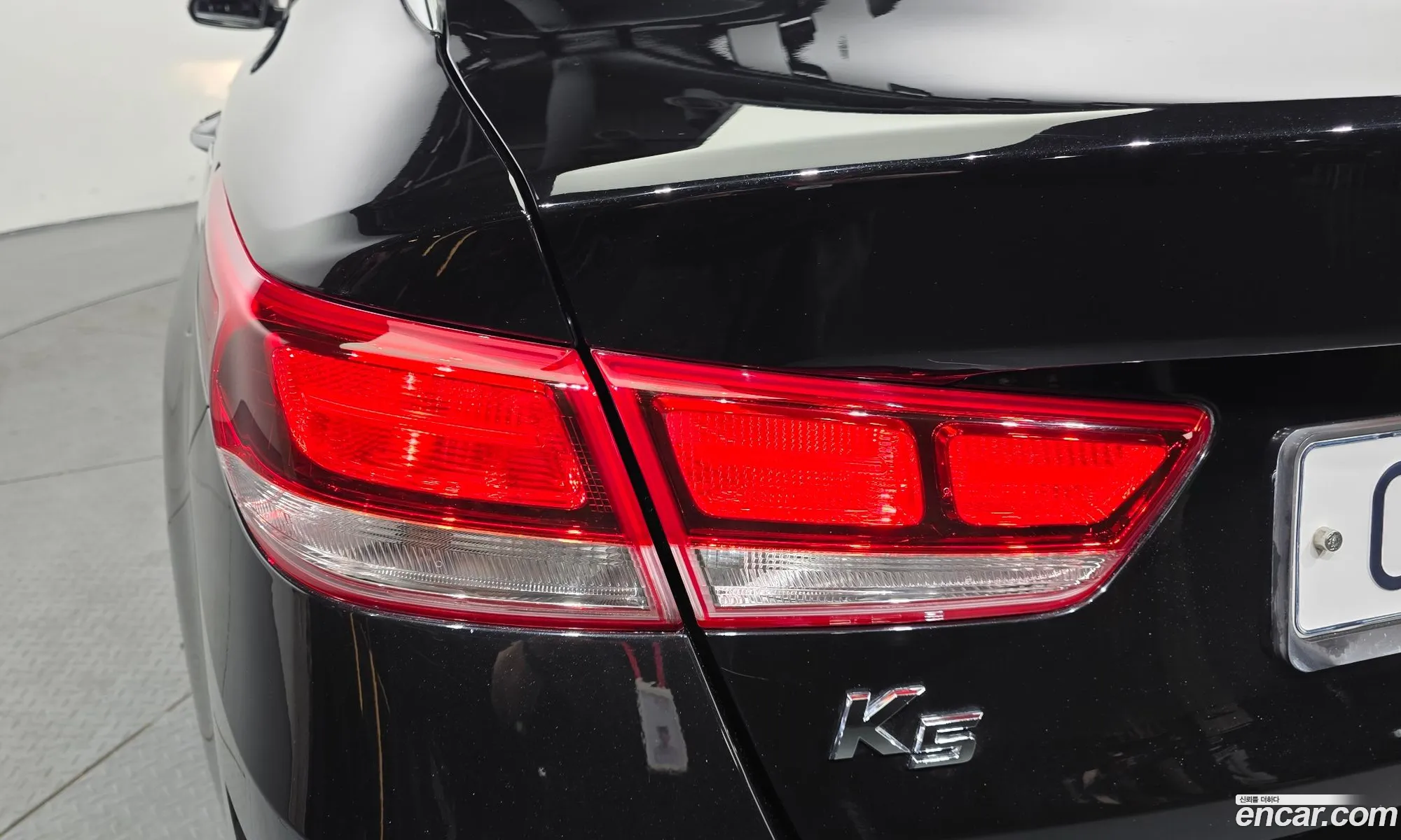 Kia K5 2018 — 22