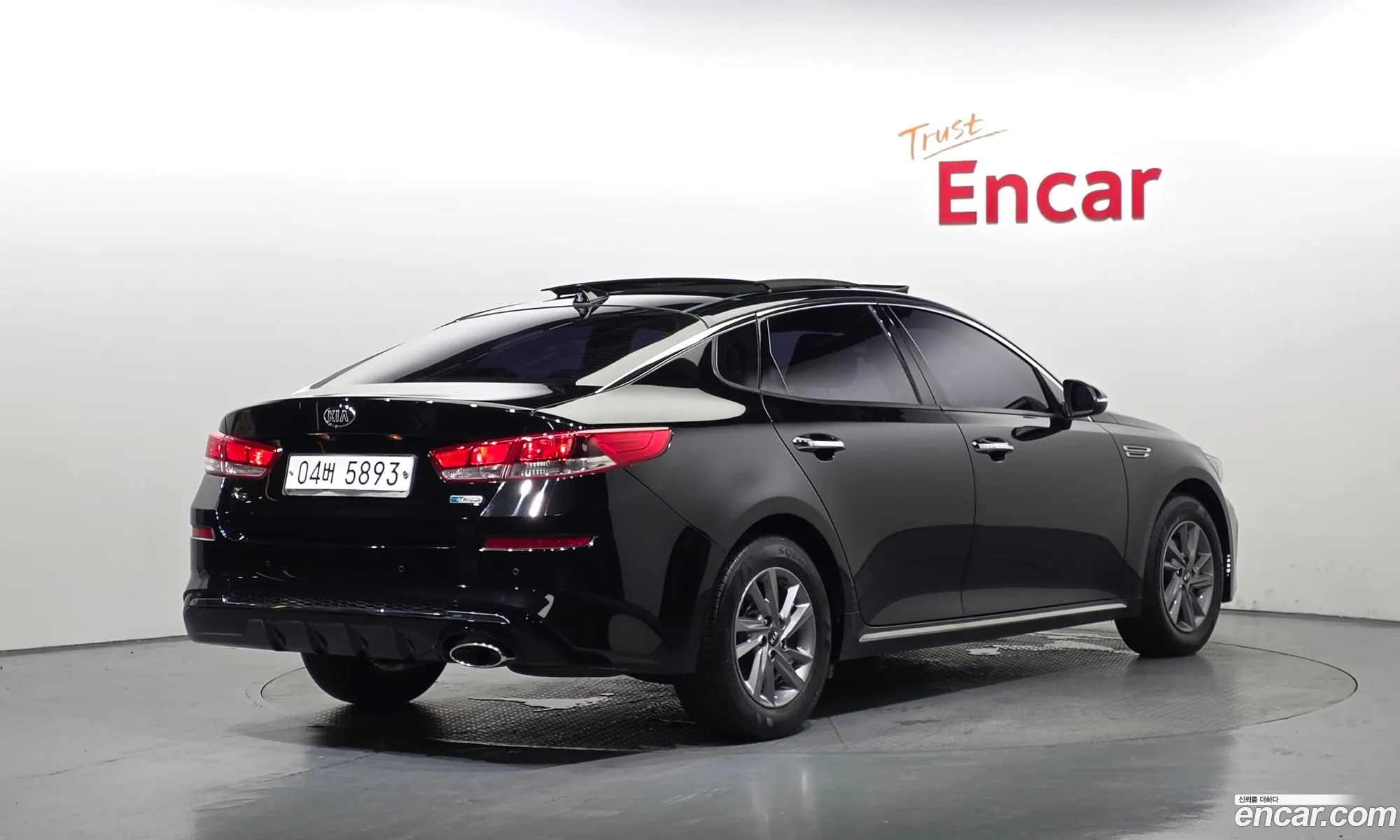 Kia K5 2018 — 10