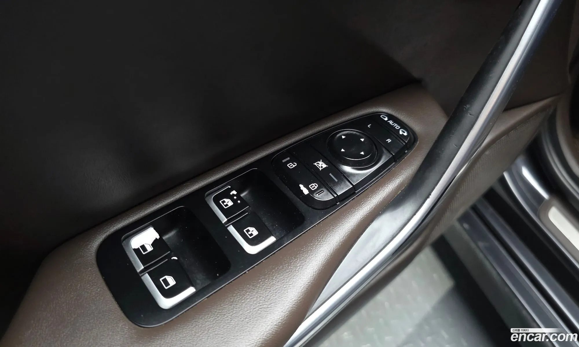 Kia Stinger 2017 KNAE351ABJS002222 — 15