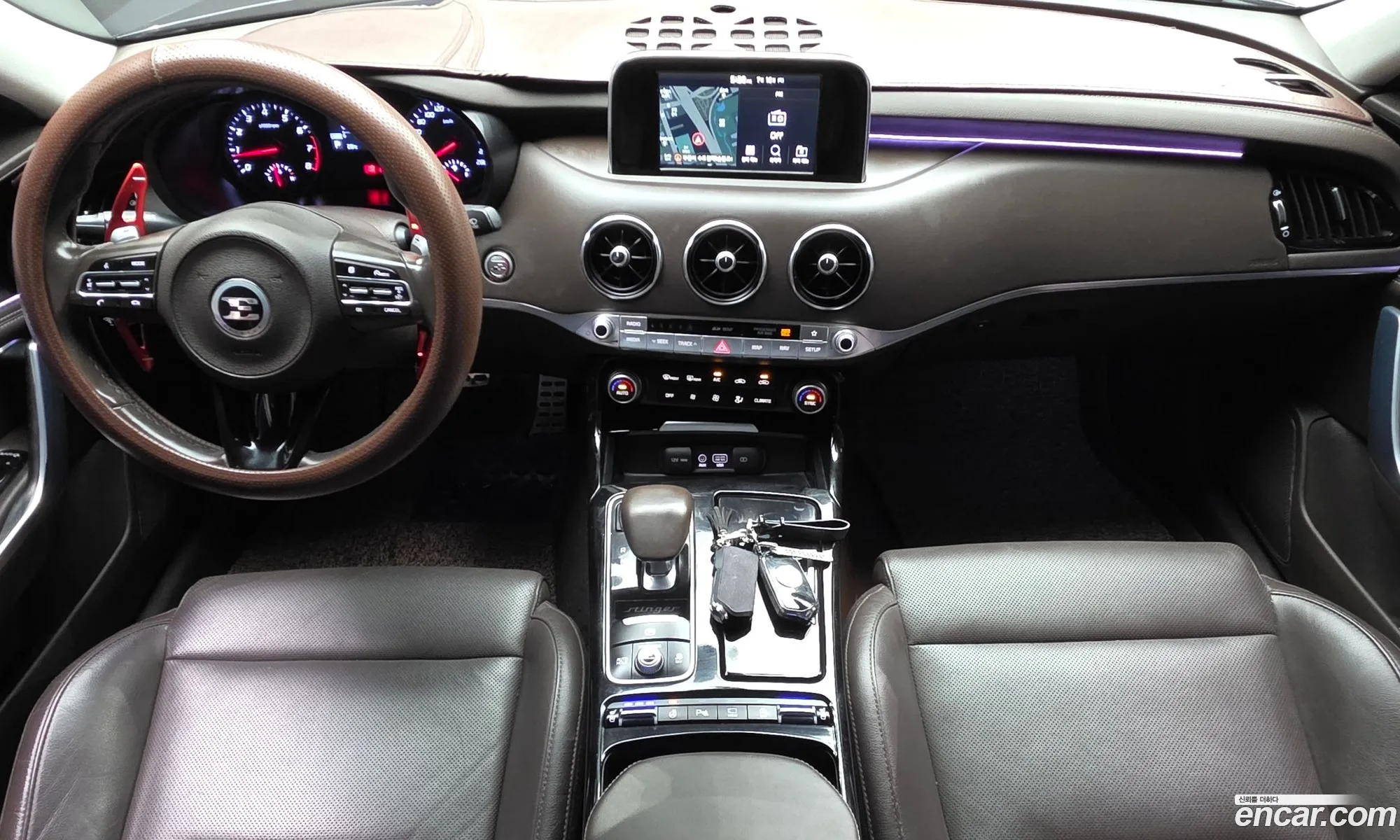 Kia Stinger 2017 KNAE351ABJS002222 — 32