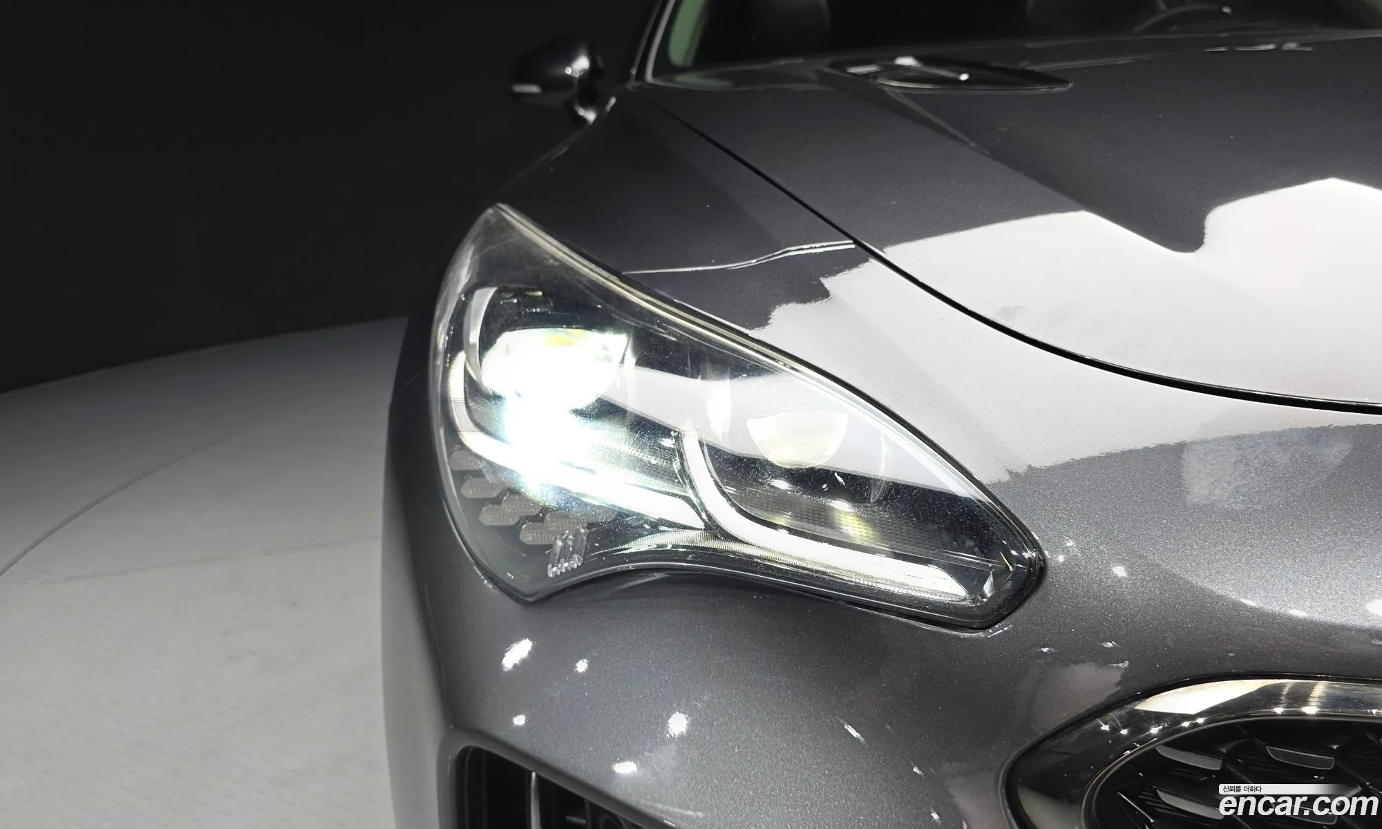Kia Stinger 2017 KNAE351ABJS002222 — 11