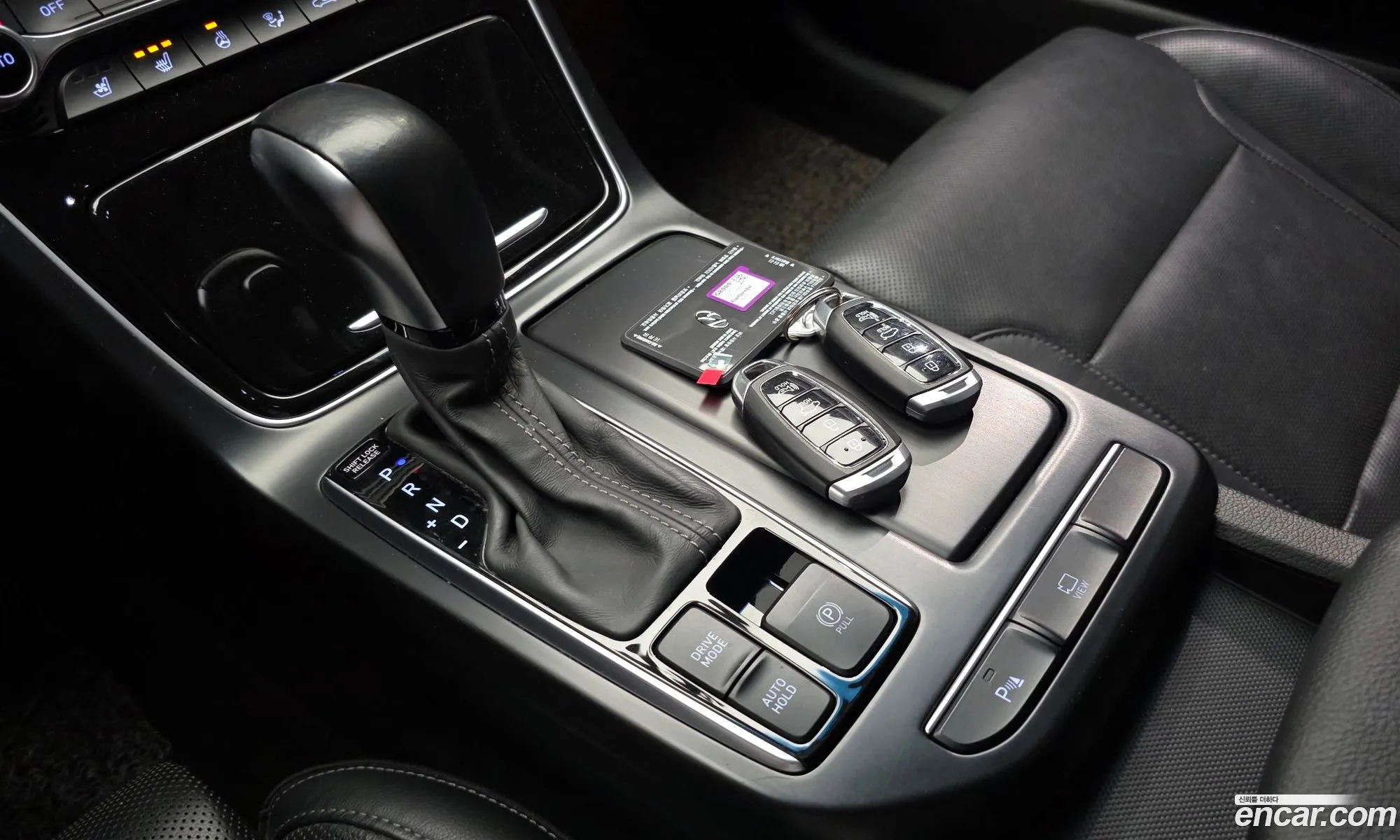 Hyundai Grandeur IG 2018 — 27