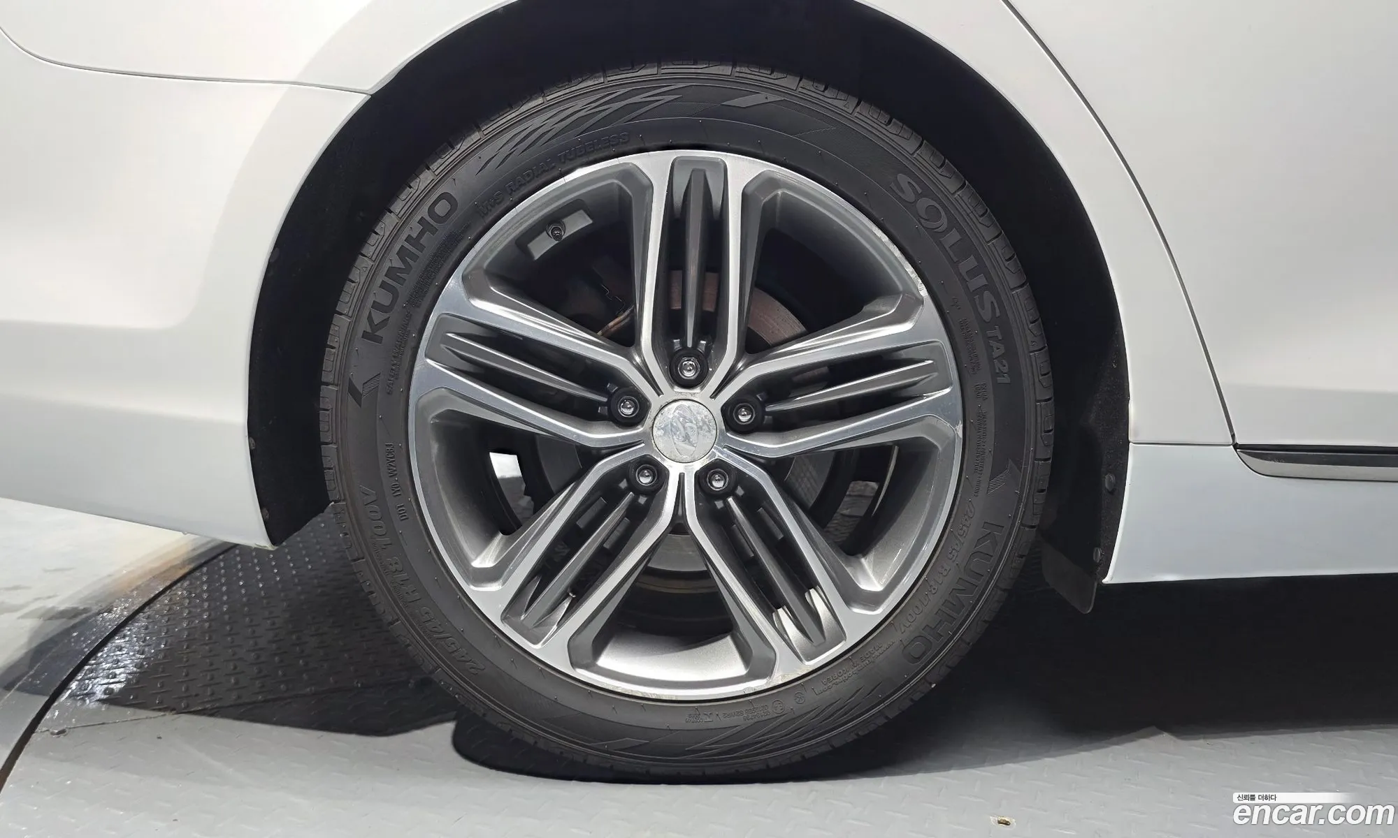 Hyundai Grandeur IG 2018 — 18