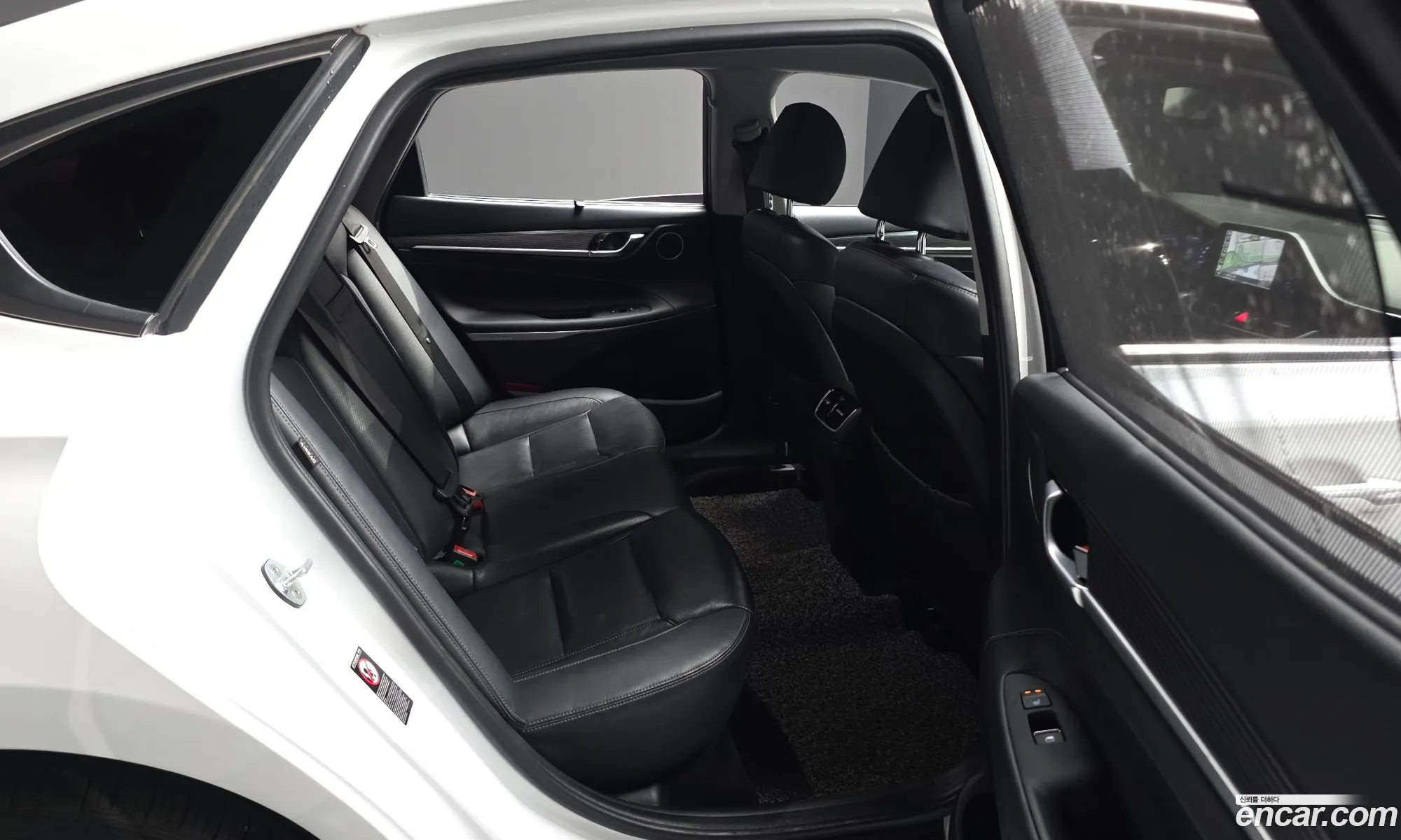 Hyundai Grandeur IG 2018 — 17