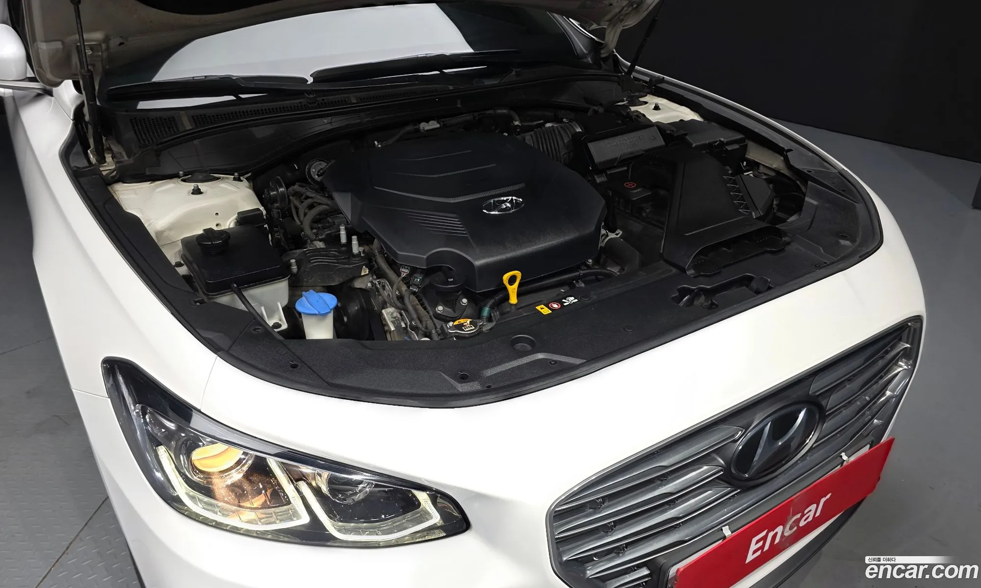 Hyundai Grandeur IG 2018 — 10