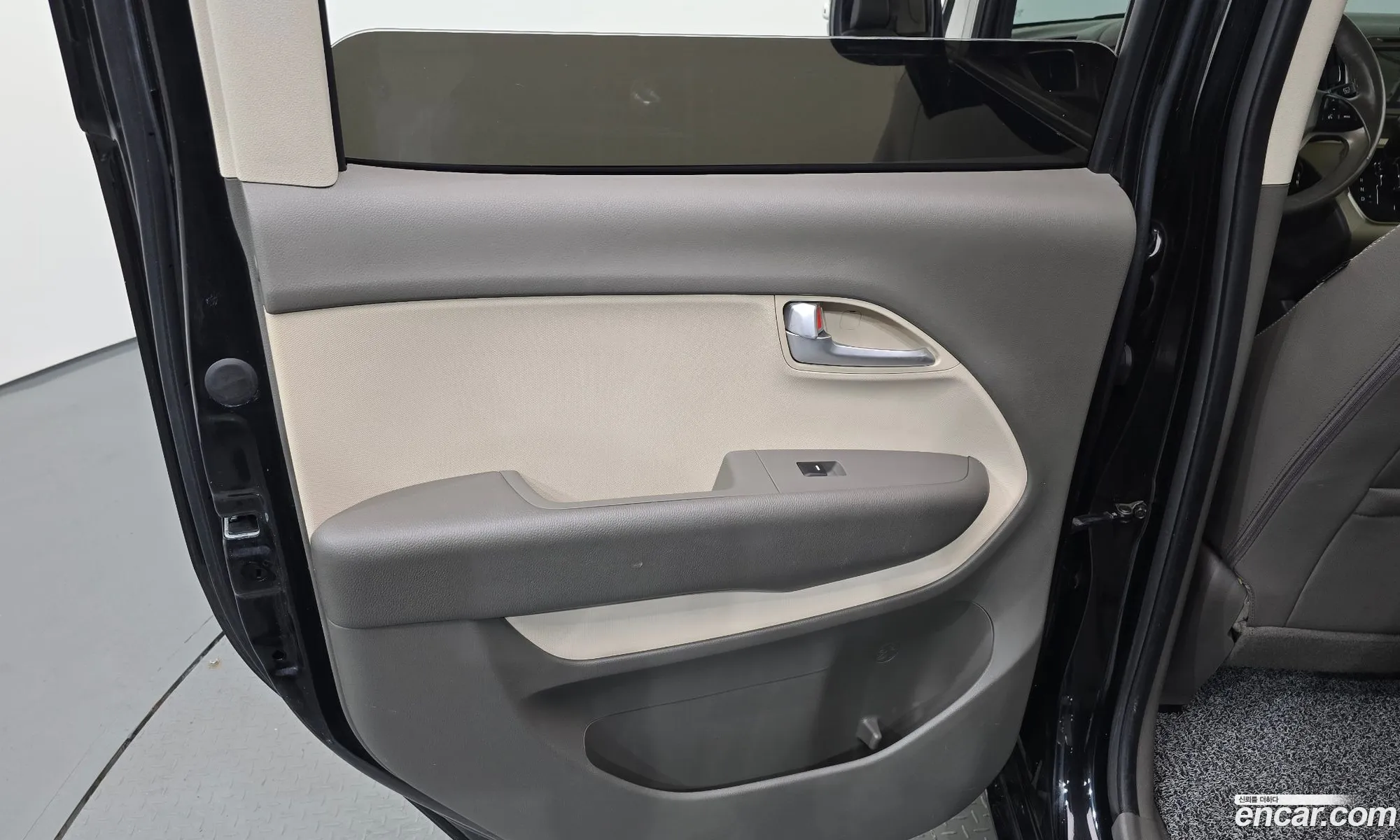 Kia Ray 2013 — 26