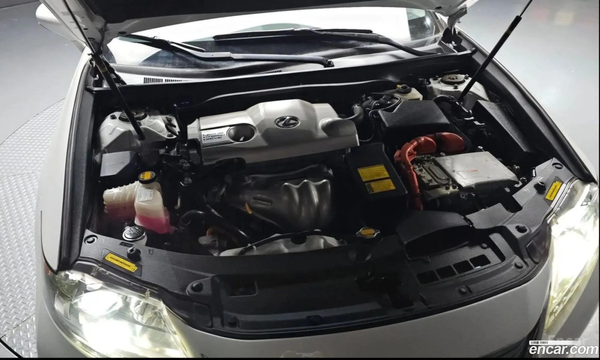 Lexus ES300h 2013 — 3