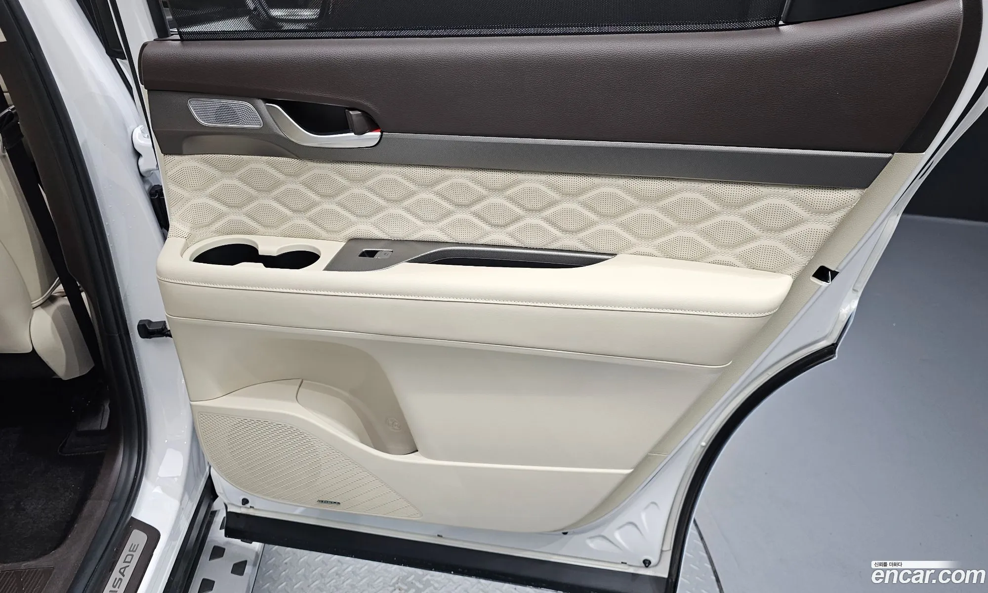 Hyundai Palisade 2021 KMHR581ADNU400176 — 31